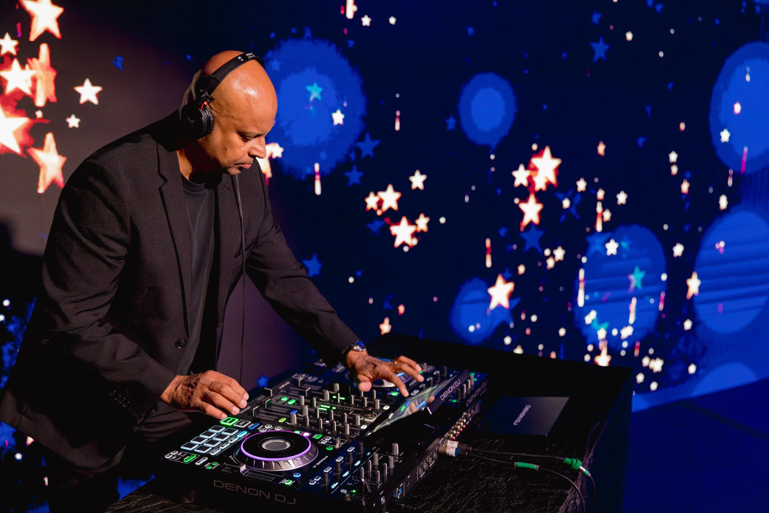 AMCHAM 50th Birthday Bash_450.jpg