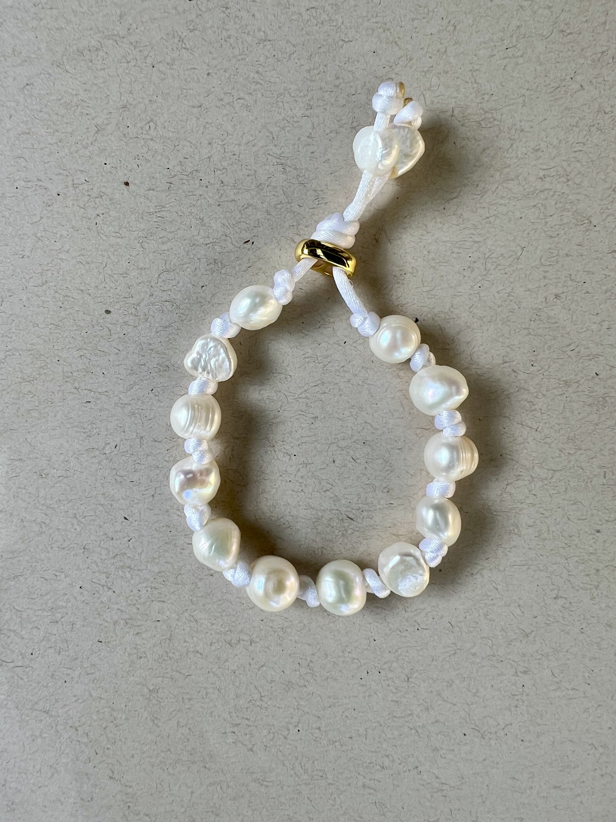 Knotted Pearl Bracelet