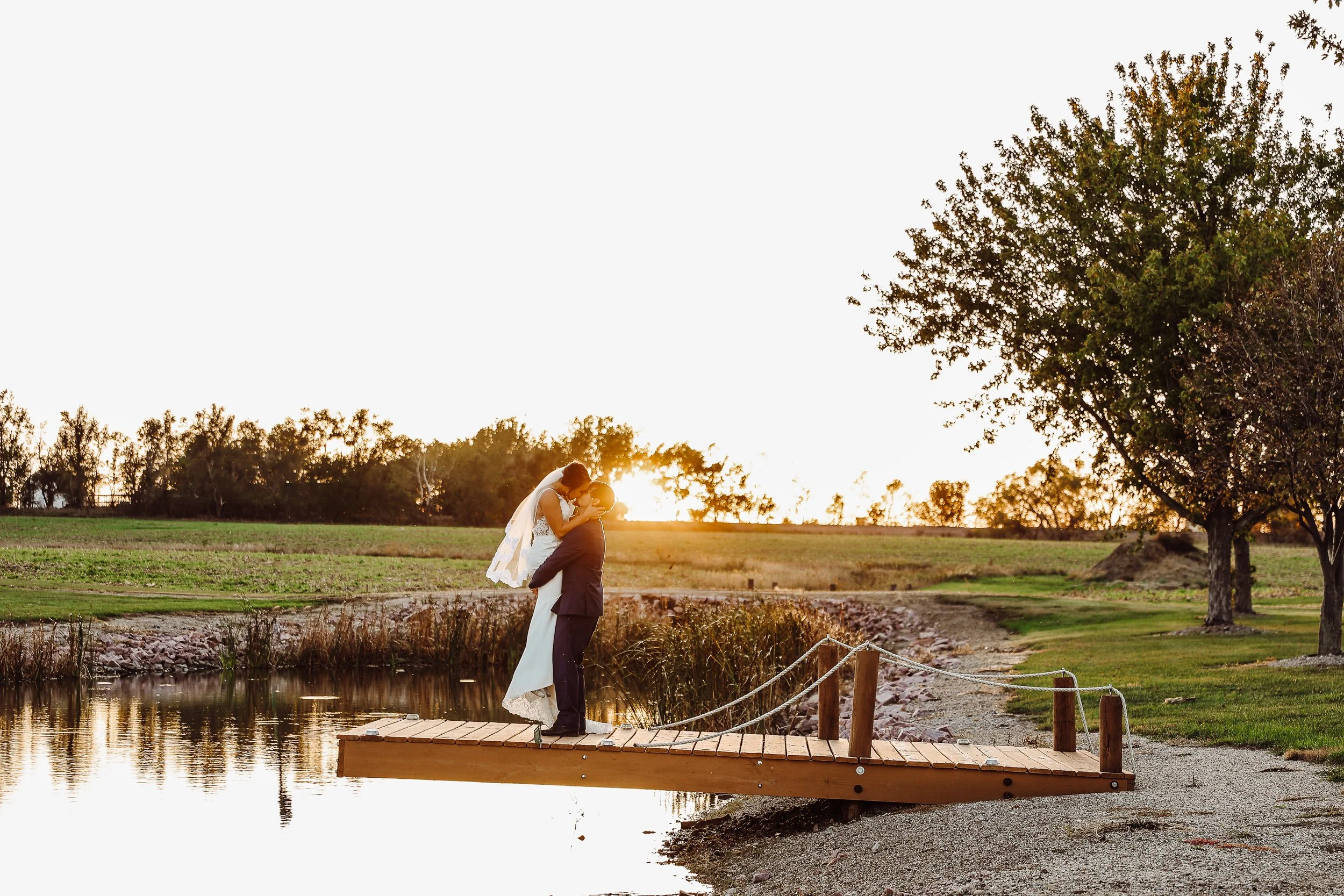 south-dakota-wedding-photographer (44).jpg