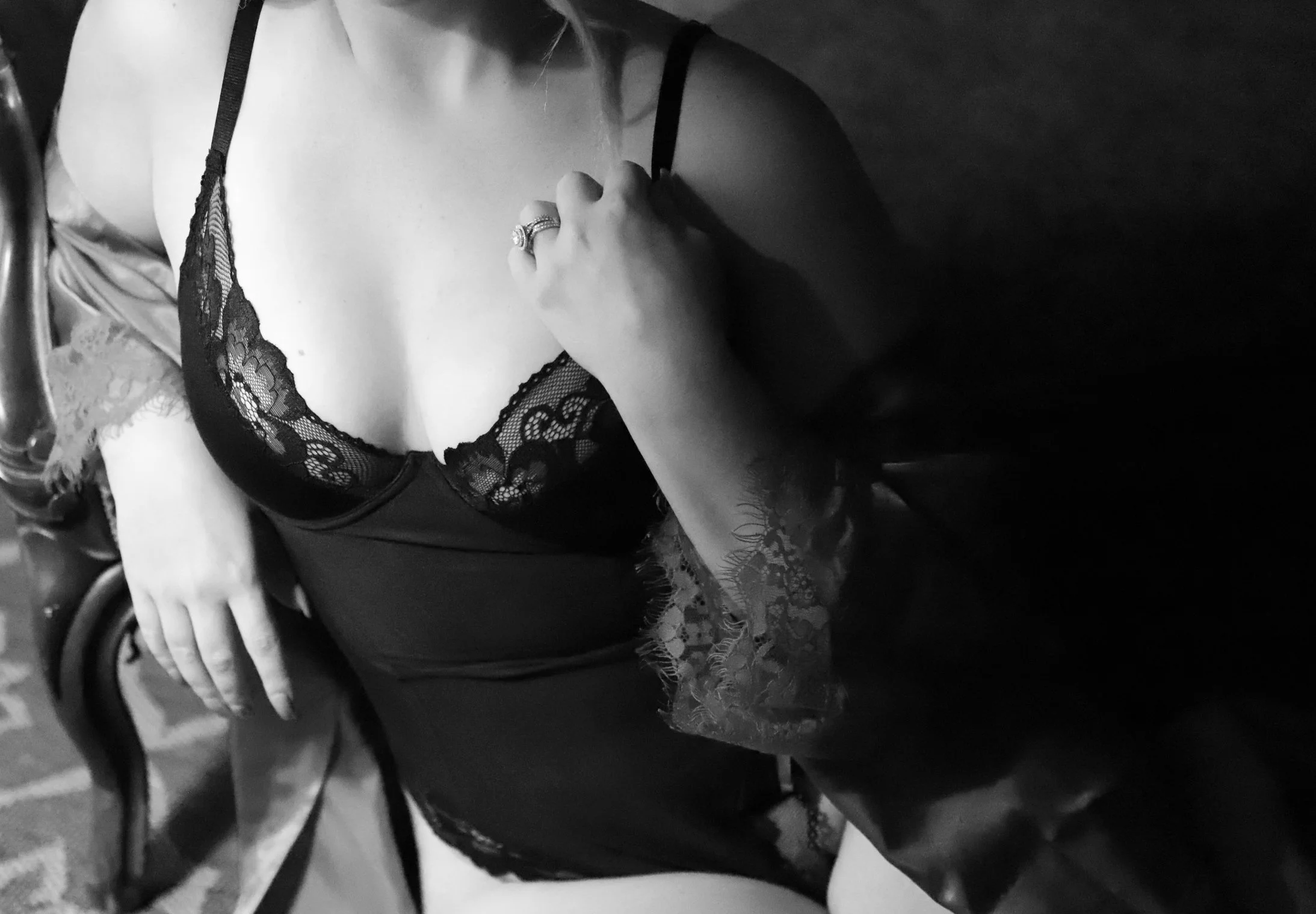 south-dakota-boudoir-photographer (1).JPG