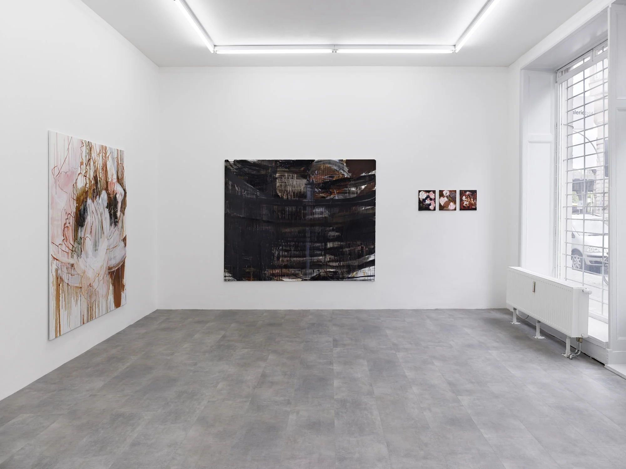 Installation view of Marie Birkedal’s Savage Glitter at Galerie1214, Berlin, 2018, with large paintings and three smaller works in the gallery space.