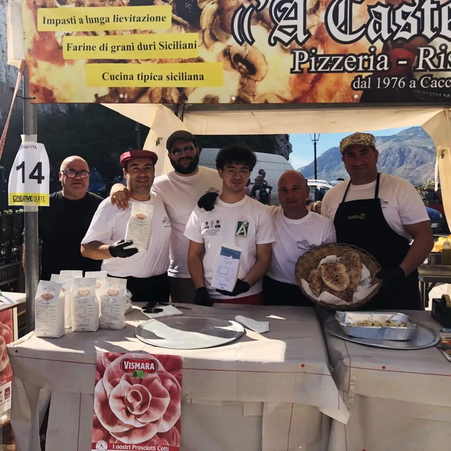 Sagra della Salsiccia - Caccamo 2024
Antico Molino Piraino X @ristocastellana
Squadra Top 🔥🔥🔥
@acavallotti
@domenicosireci
@antonino.costa.1605