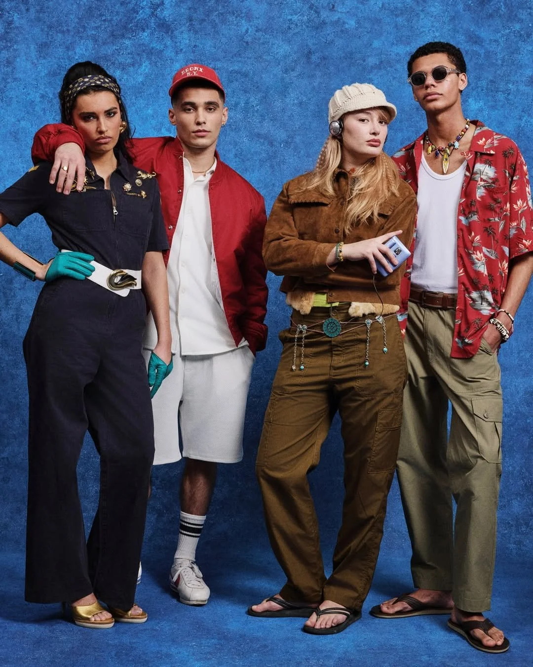 LAST WORK FOR -… SCHOTT NYC CLASS OF SPRING-SUMMER 26 – YEARBOOKPHOTOS - @shotbylesaintVIDEO - @ (11).jpg