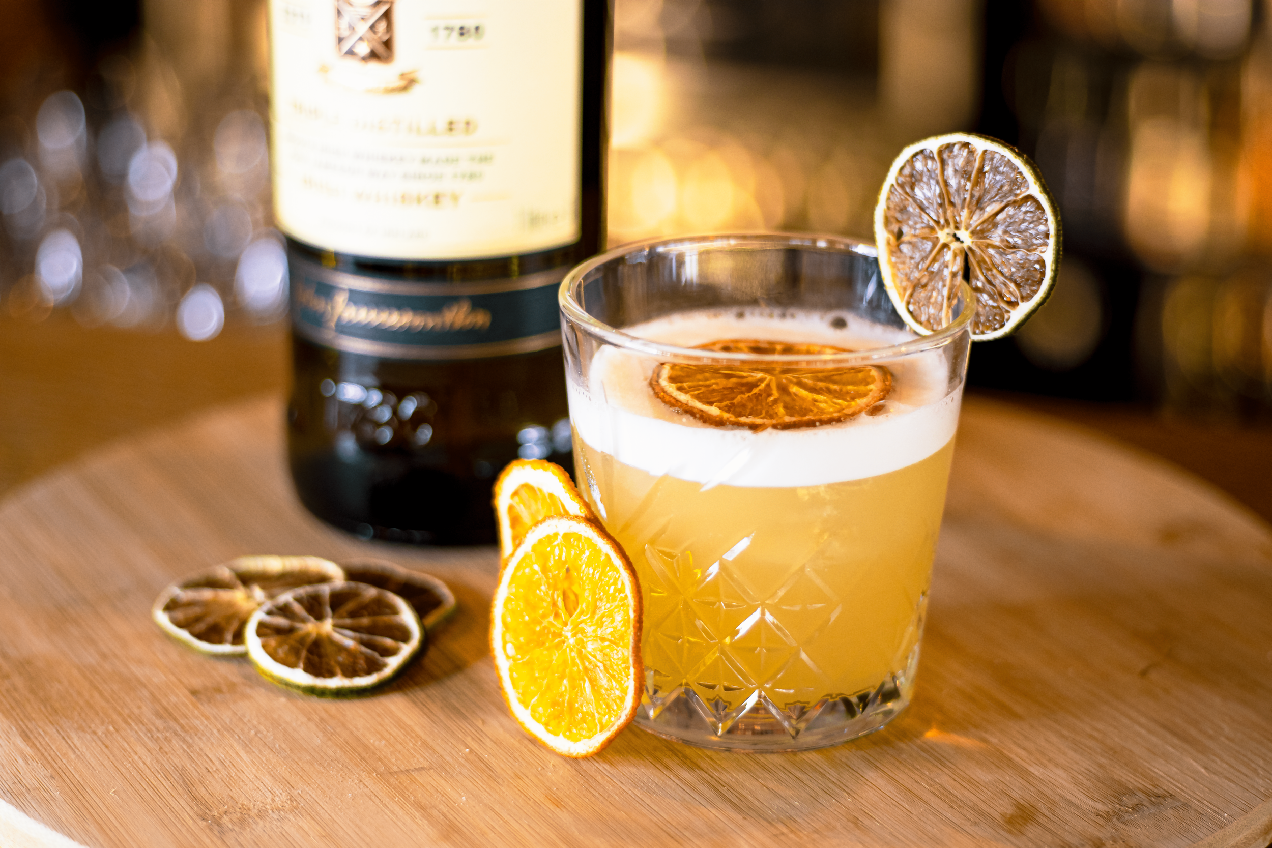 Cocktail Jameson (close up)-min.png