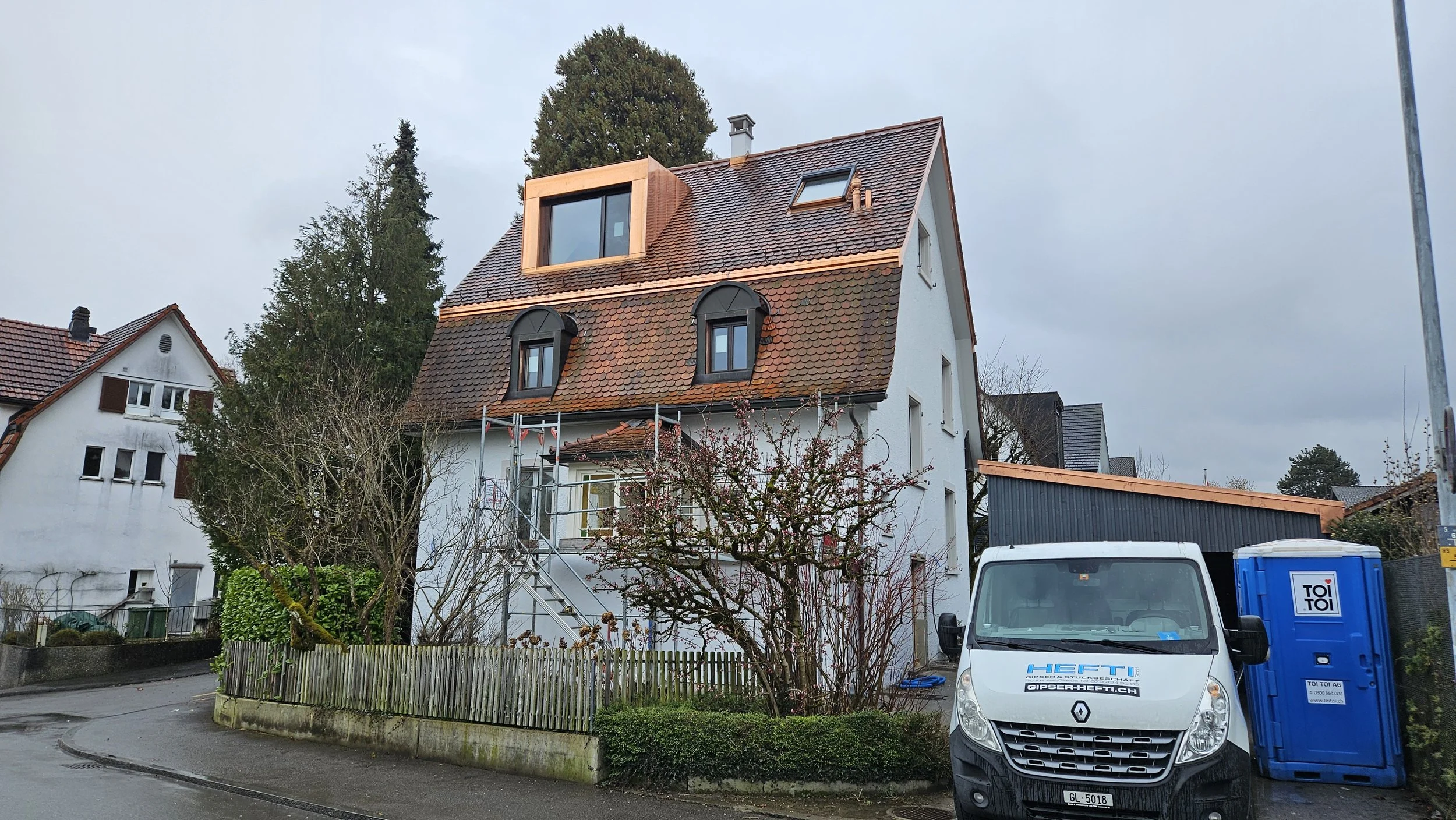 Spengler- und Dachdeckerarbeiten.jpg