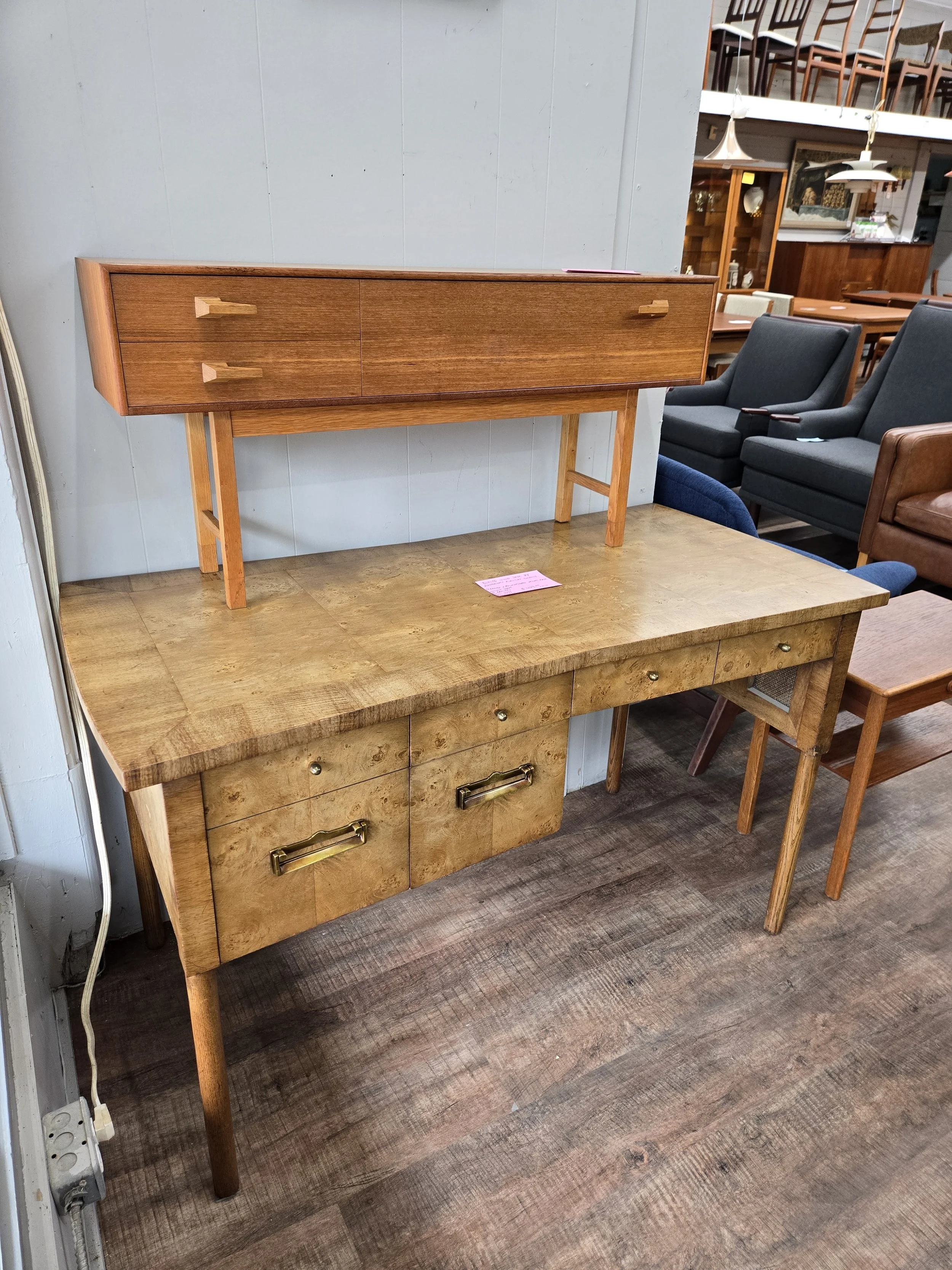 Mid century Burled wood des
