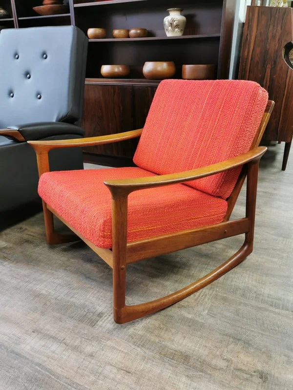 Mid century modern teak rocking chair — TEAKFINDER — TEAKFINDER