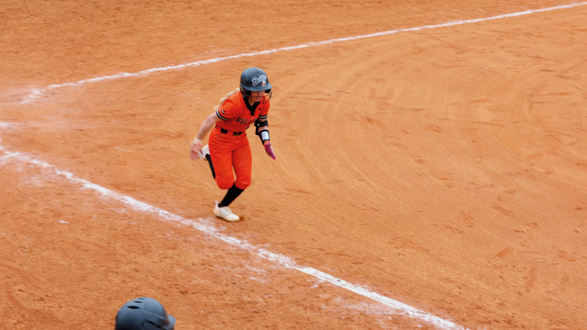 Union_Softball_vs_Alice_Lloyd_220_Article.png