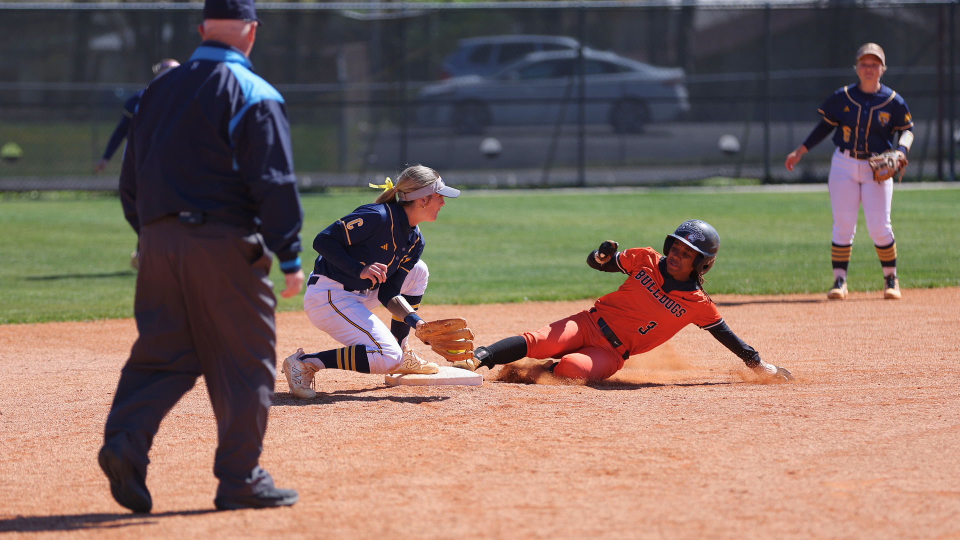 328_Union_Softball_vs_TMU.png