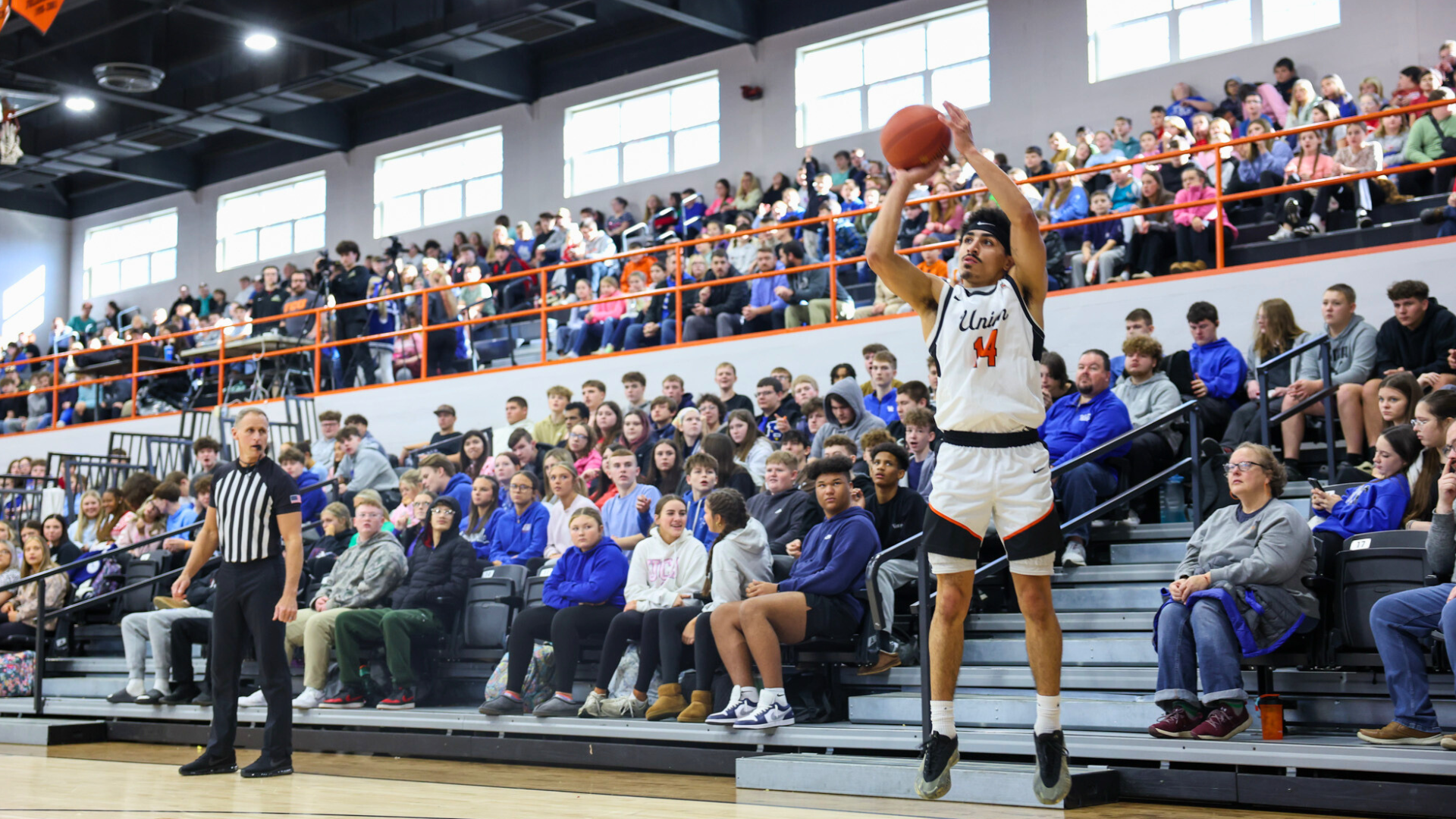 1220_Union_Men-s_Basketball_-_Lindsey_Wilson.png
