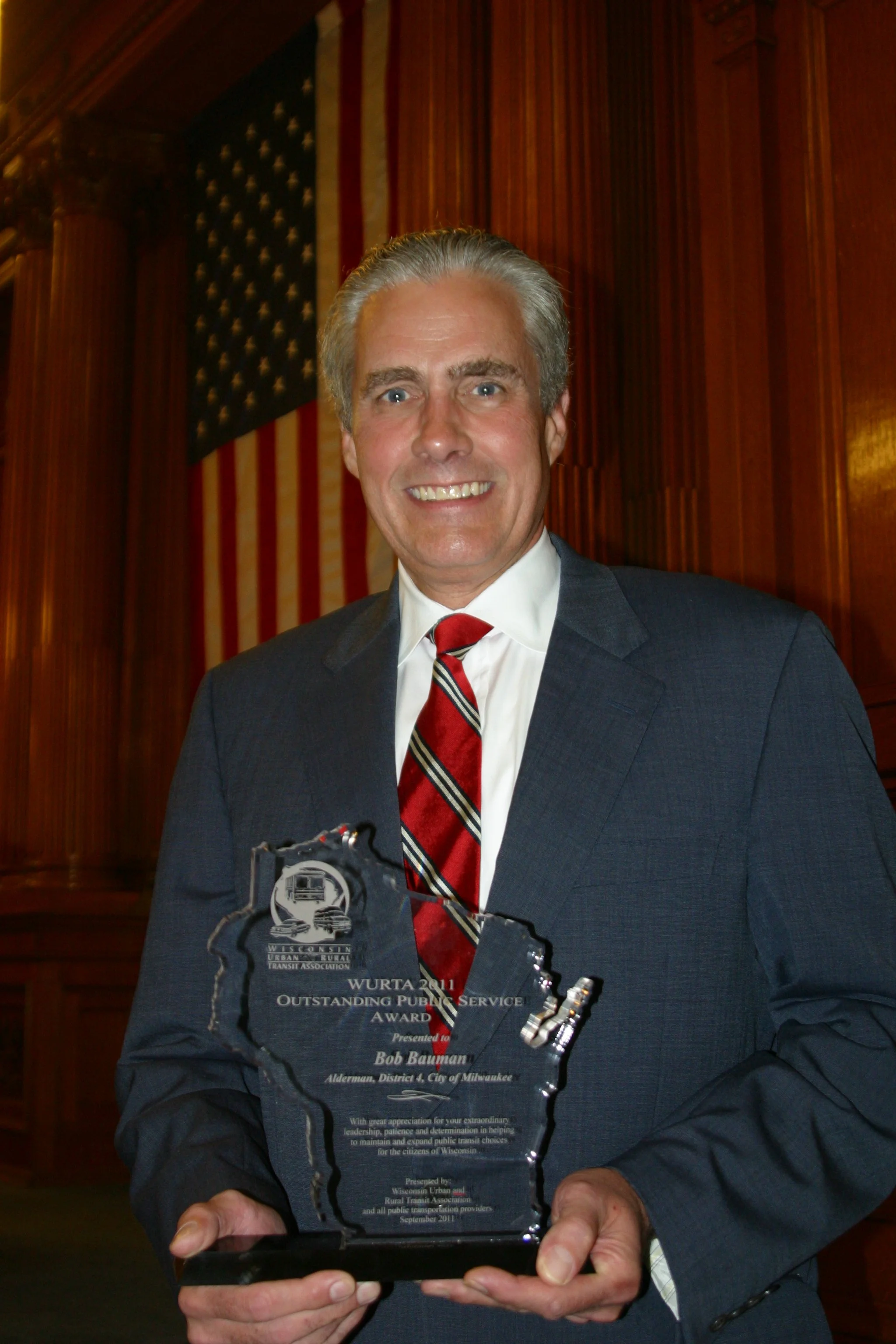 Alderman Bauman Receiving Transit Award