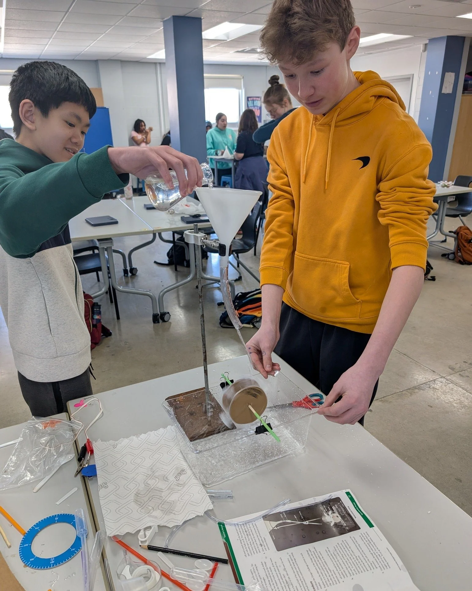 🍂 The leaves are falling, the temps are dropping, and classrooms are buzzing with activity again. Must be time for Spark Grants! (Teachers, applications are due Oct 13. *nudge-nudge*) Here&rsquo;s an update on a grant we awarded last year and is now