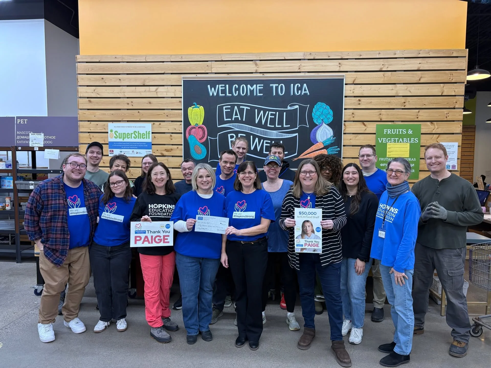 We delivered $50,000 from Hopkins alumna and WNBA star @paigebueckers to the @icafoodshelf this morning. We are so grateful to Paige for her generosity and continued support of the @hopkinsschools community. Last week, ICA gave out 400 emergency food