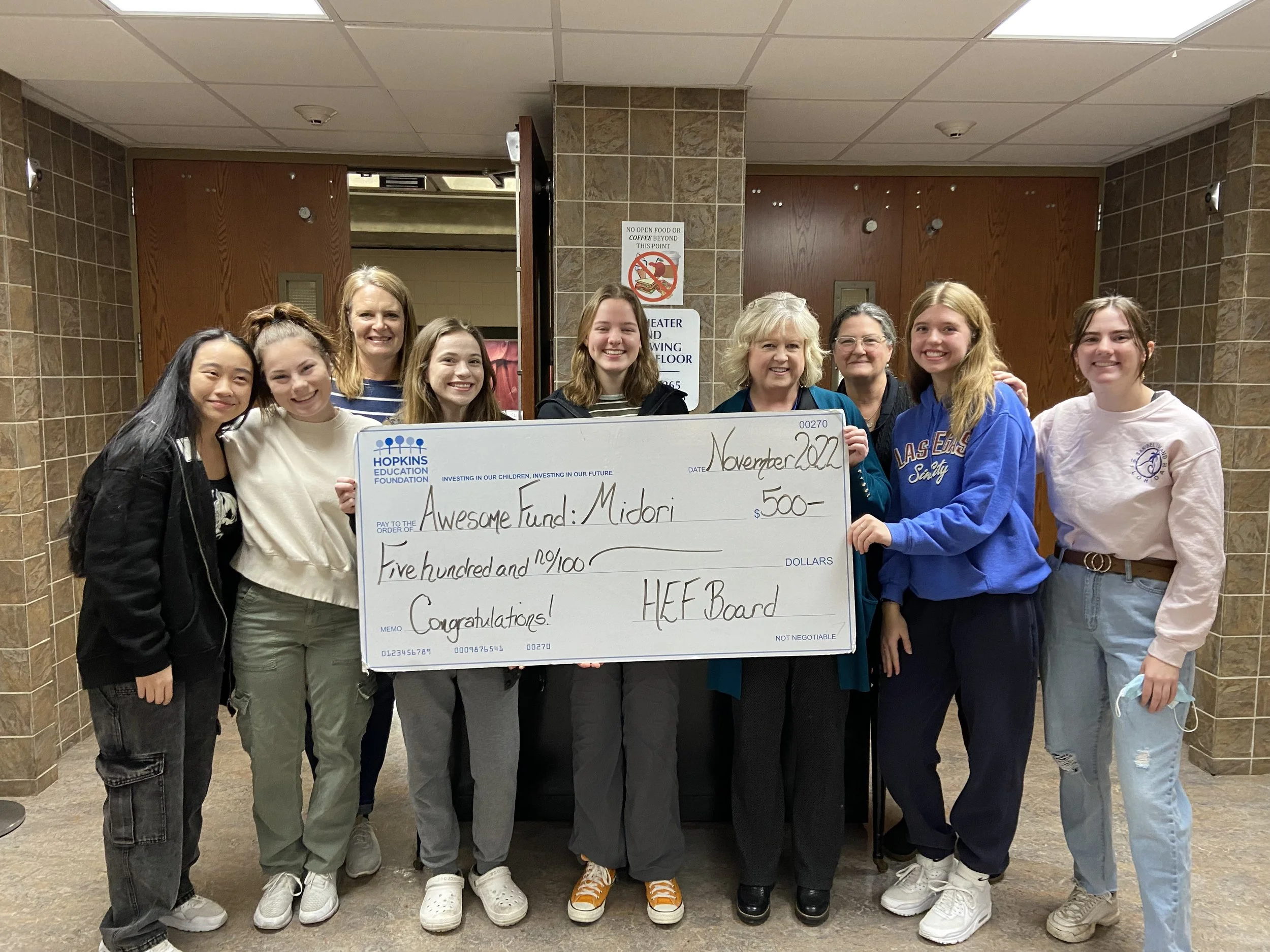 22-AF1 HHS Midori.jpg