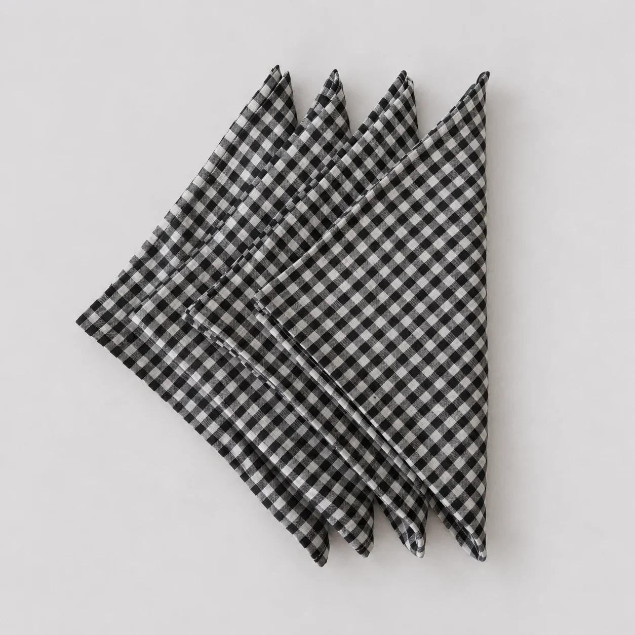 gingham-napkins-product-shot (2).webp