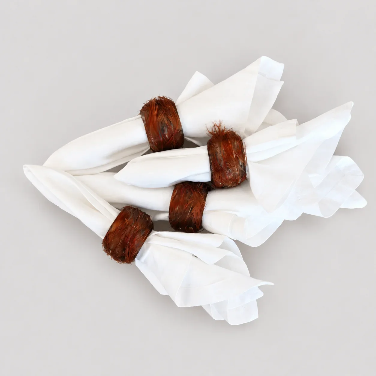 golden-pheasant-feathered-napkin-rings-product-shot (2).webp
