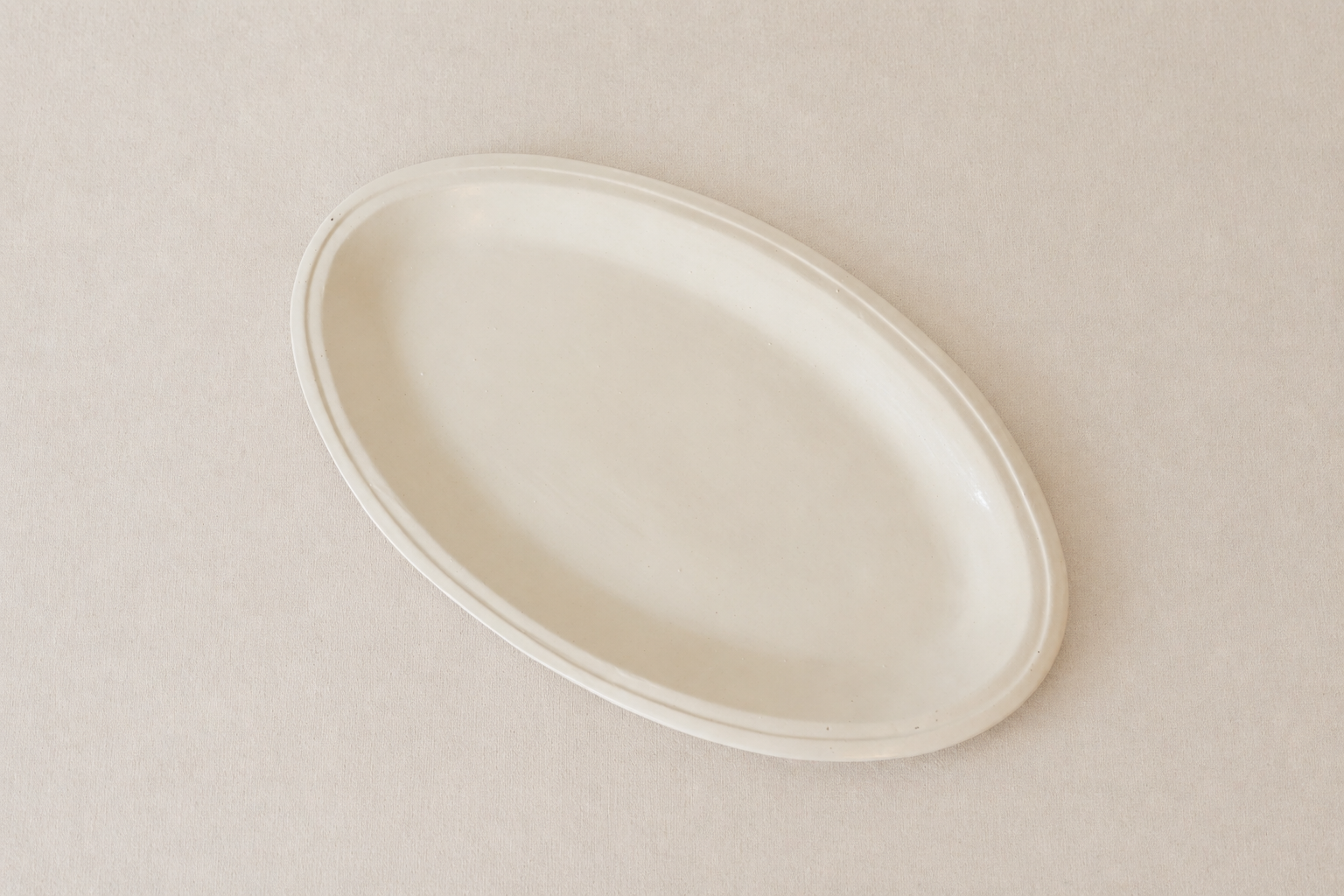 Essential Oval Platter