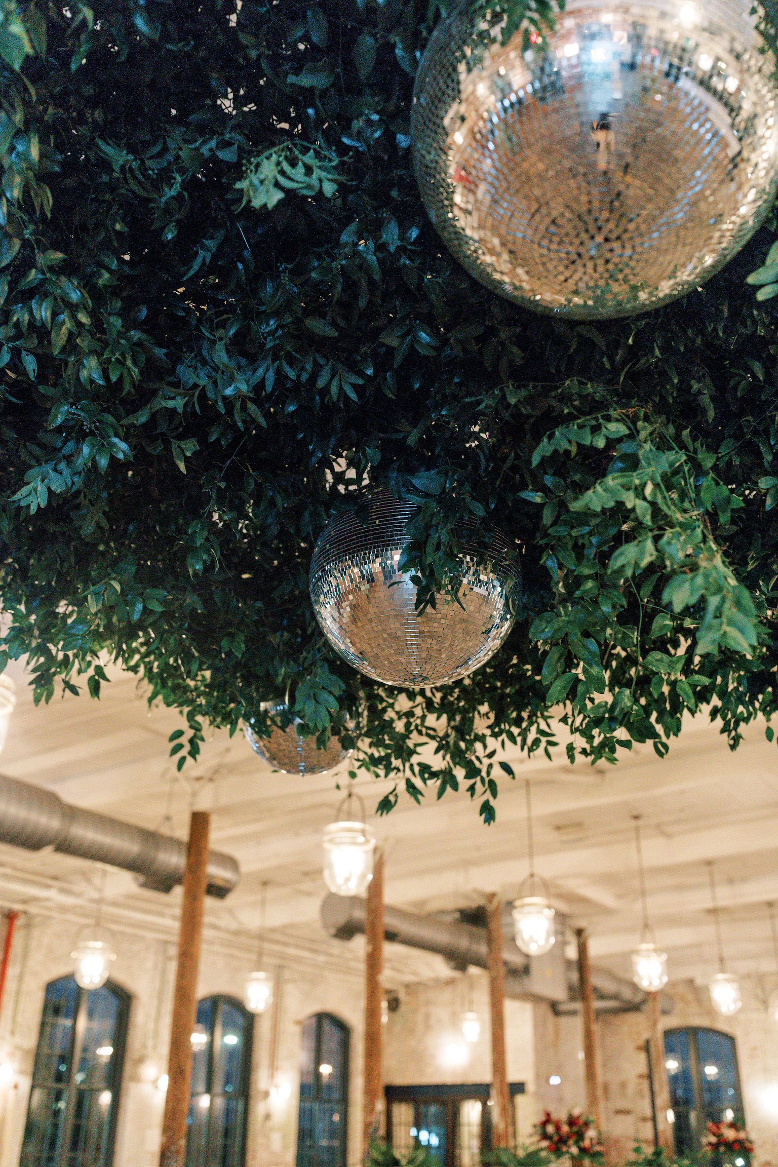 Disco greenery structure .jpg