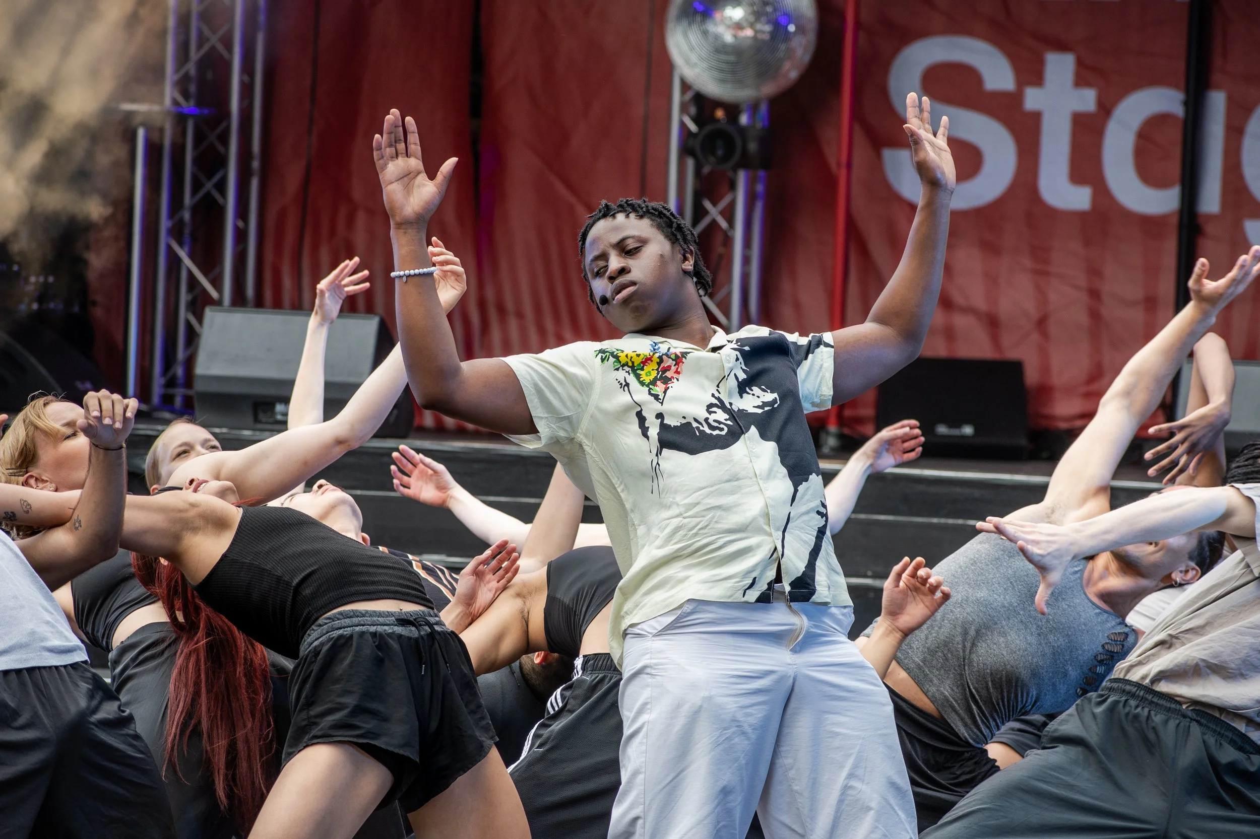 RAMBERT213-1410.jpg