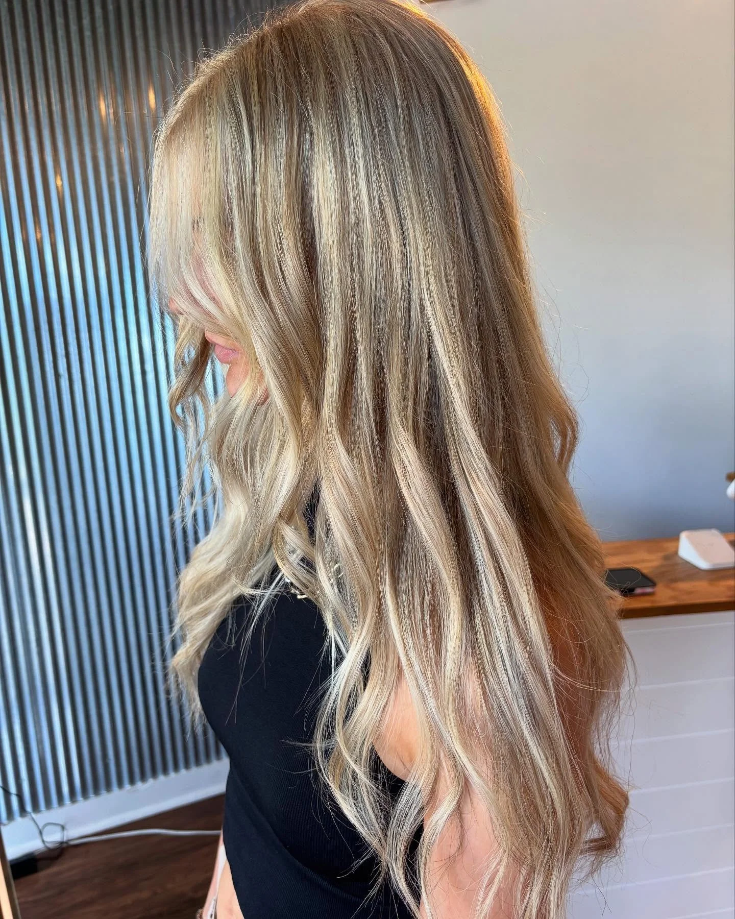 🗓️ &ldquo;School starts in 21 days! Don&rsquo;t let your summer ends ruin your fresh start. Book your back to school glow up now cuts, colors, and confidence await.&rdquo;

Call or text to book ➡️ 5012064010

Hair by @amandabrooke_hair 

#backtoscho