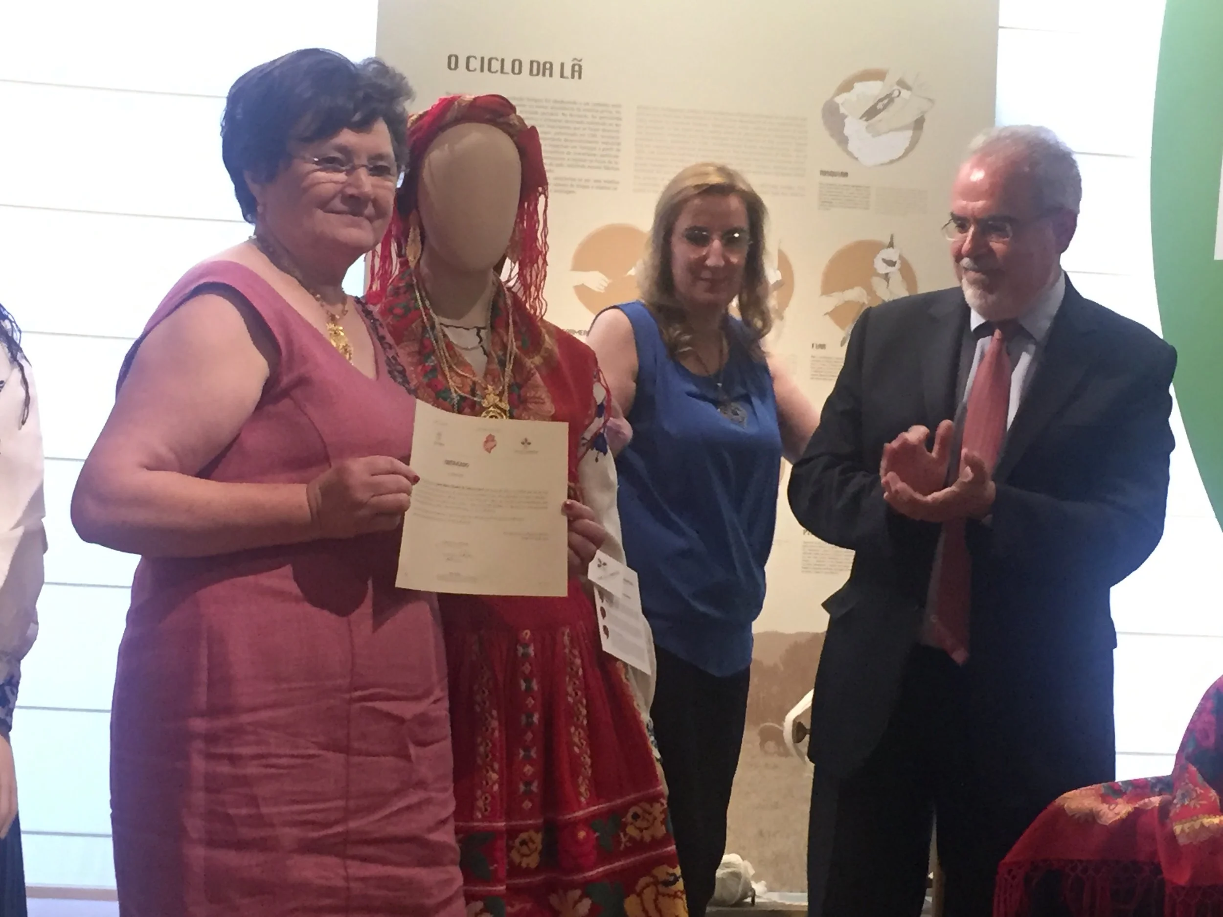 13º Produto Certificado - TRAJE À VIANESA - Viana do Castelo