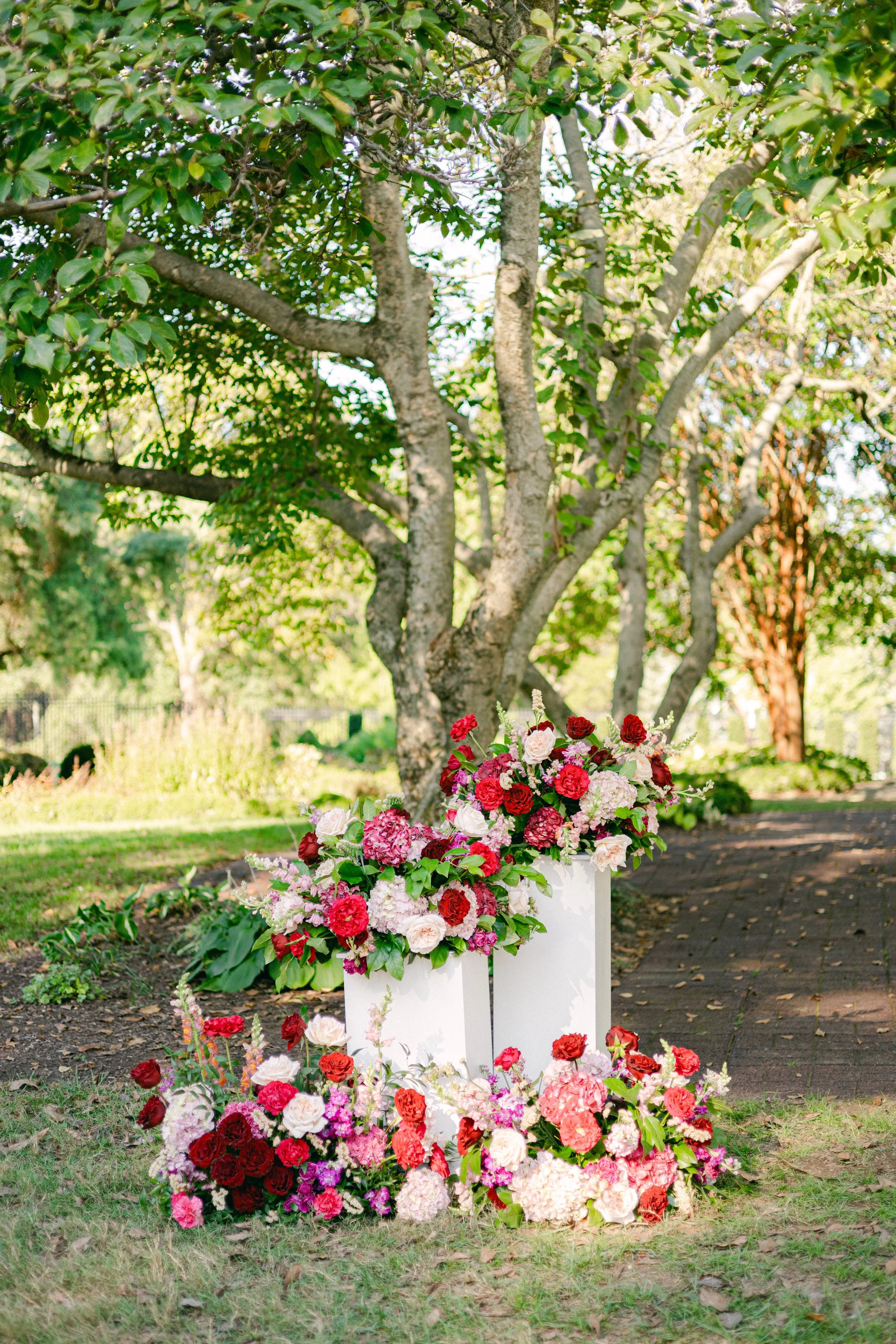 wedding ceremony floral flower arrangement pedestal belmont manor historic park elkridge maryland