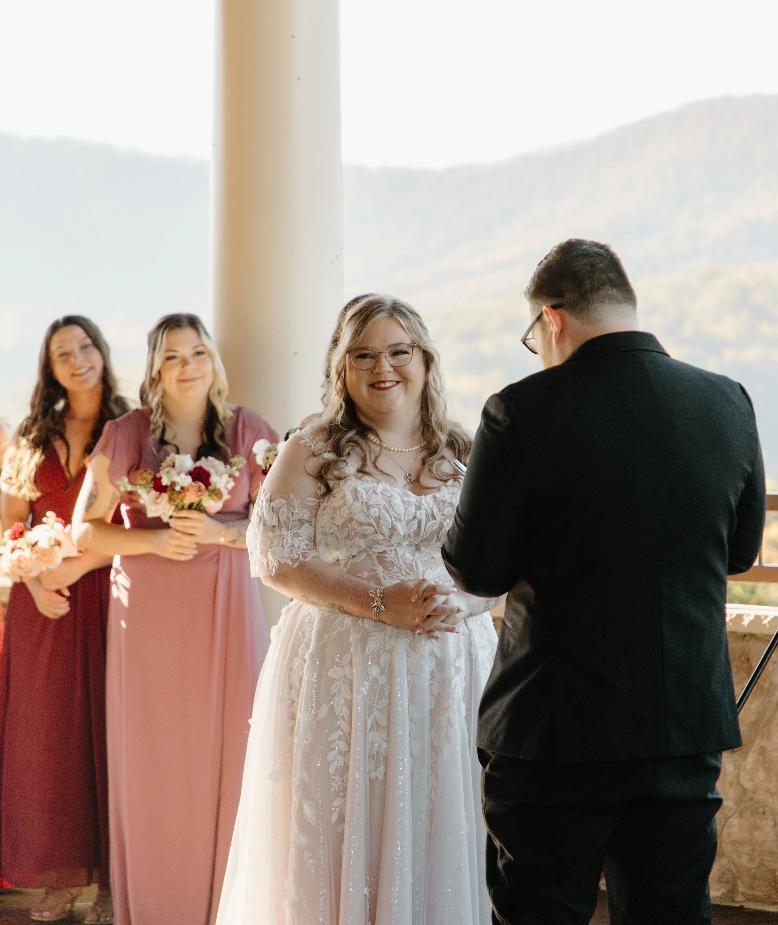 house mountain inn irvine estate wedding bride bouquet view