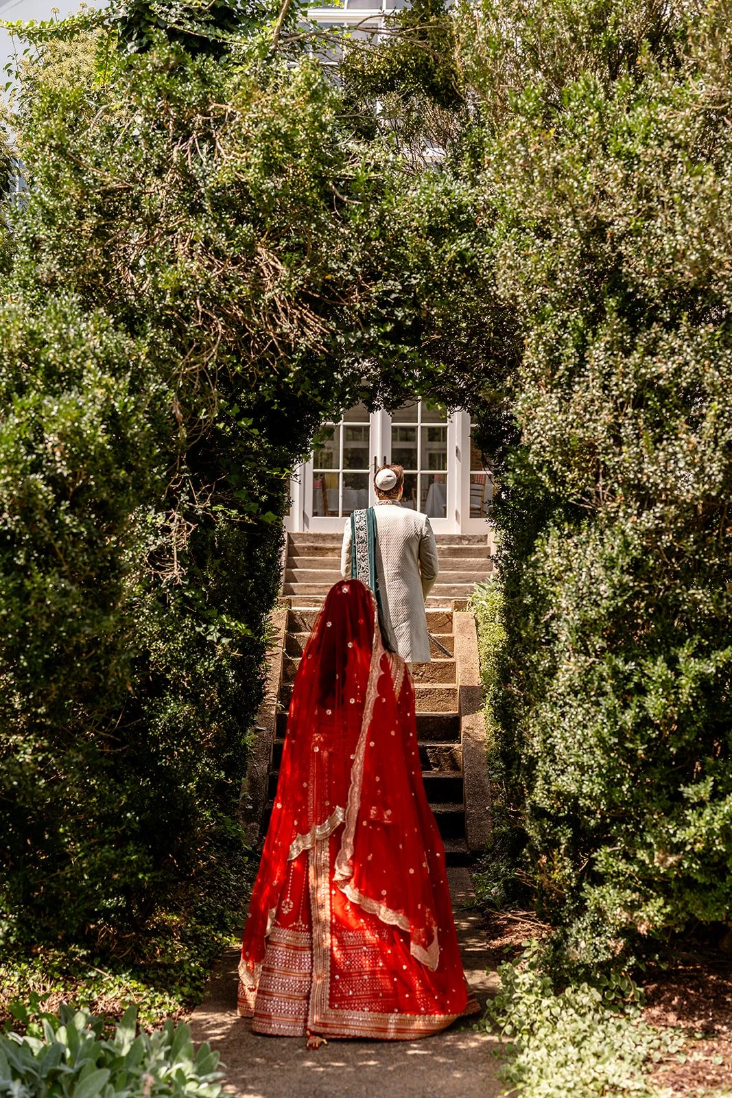 Two weddings and a Mand-uppah