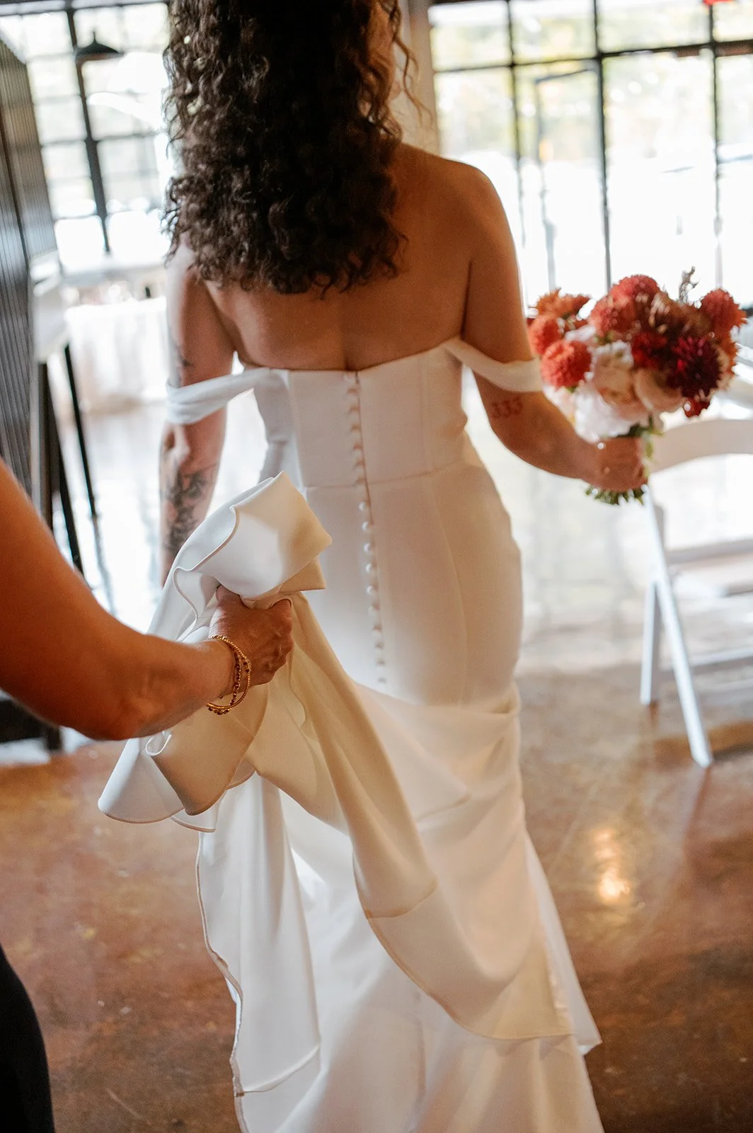 bride bridal bouquet dress train autumn wedding main street ballroom ellicott city maryland