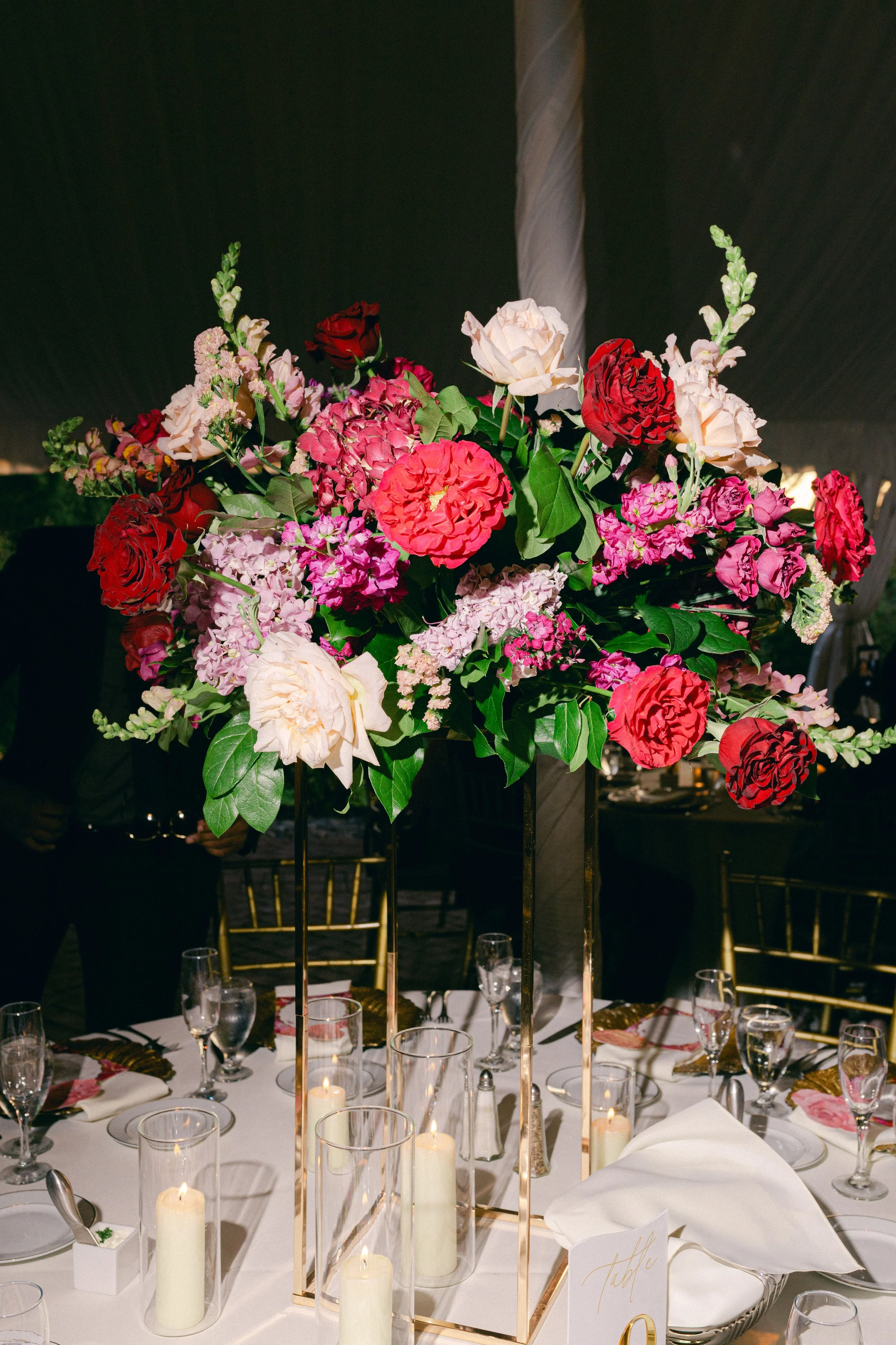 wedding reception table decor floral flower arrangement wedding belmont manor historic park elkridge maryland