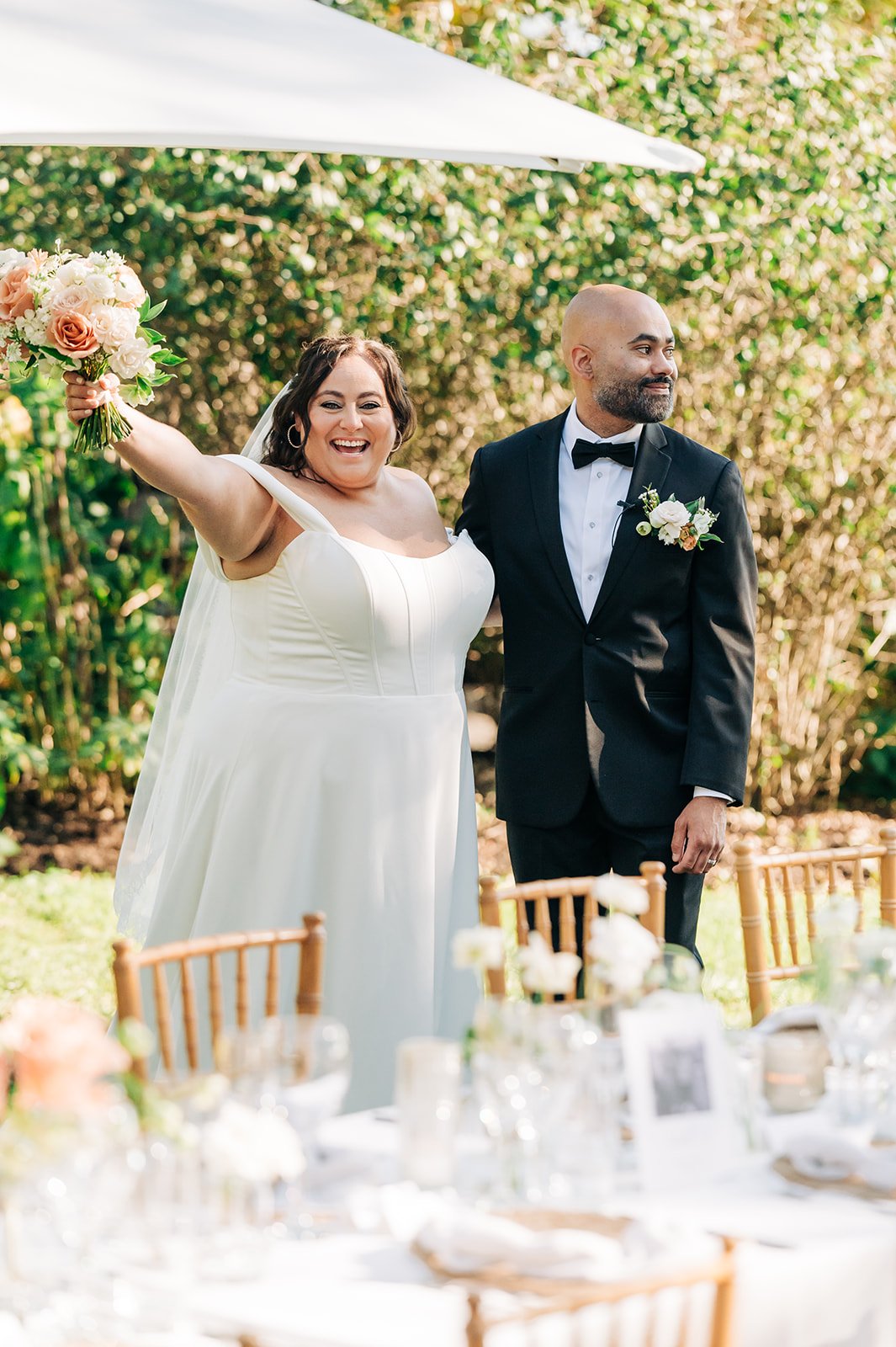 bride groom bridal bouquet wedding reception table design decor goodstone inn restaurant