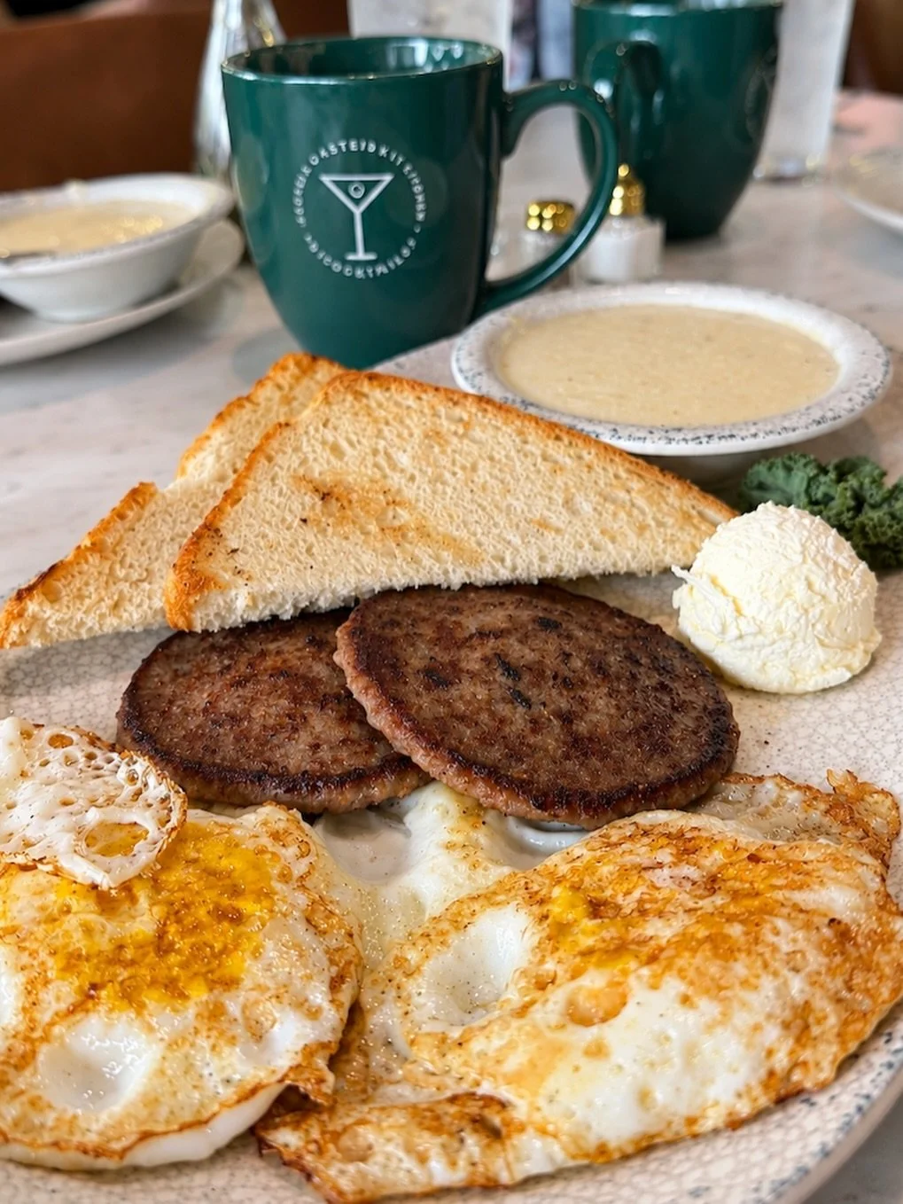 To the medical workers who leave work when everyone else is going in, who work long hours while the rest of the world is sleeping, we see you. We know the last thing you want to do when you get off is cook.

That&rsquo;s why we&rsquo;re offering 10% 