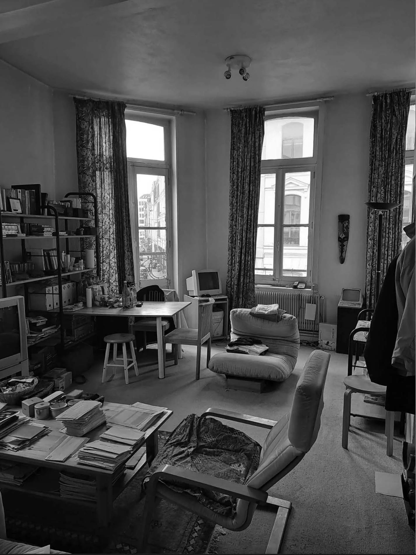 Vue sur l'ancien séjour.