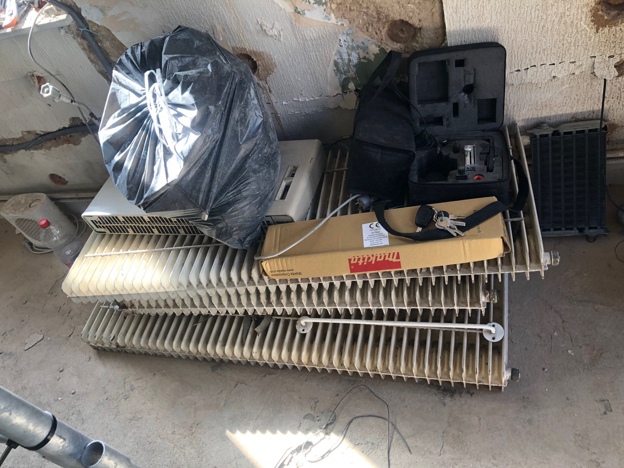 Dépose des radiateurs.