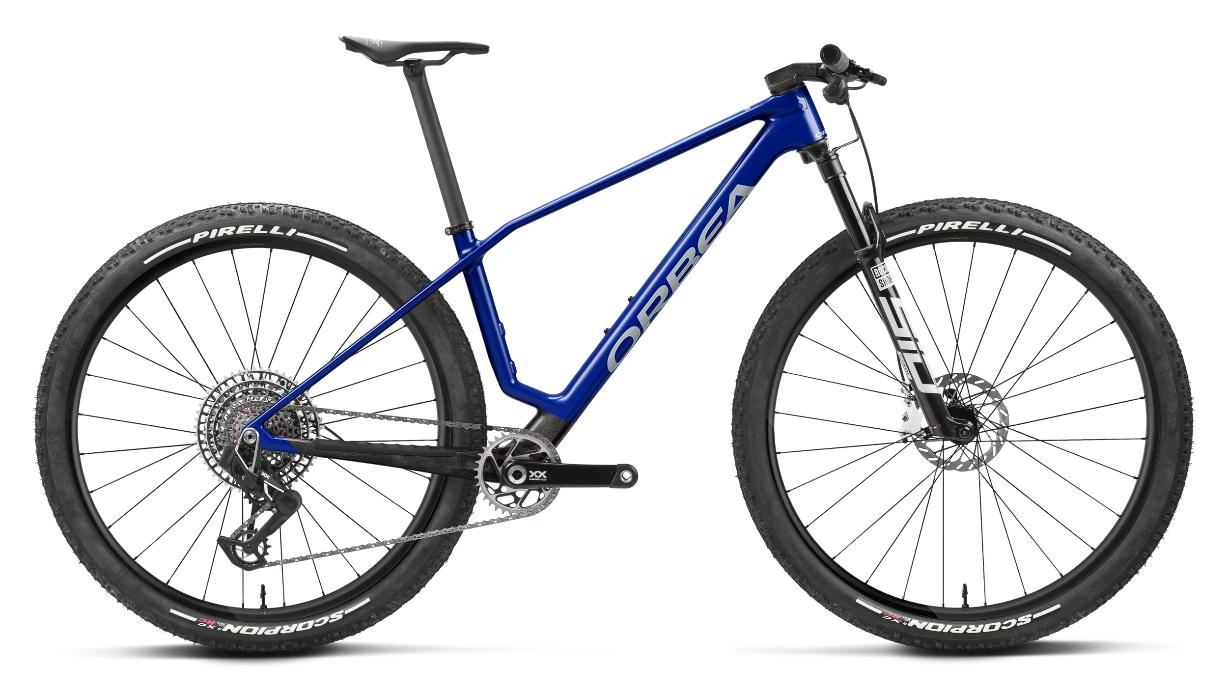 T218TTCC-F8-SIDE-ALMA_MLTD.webp