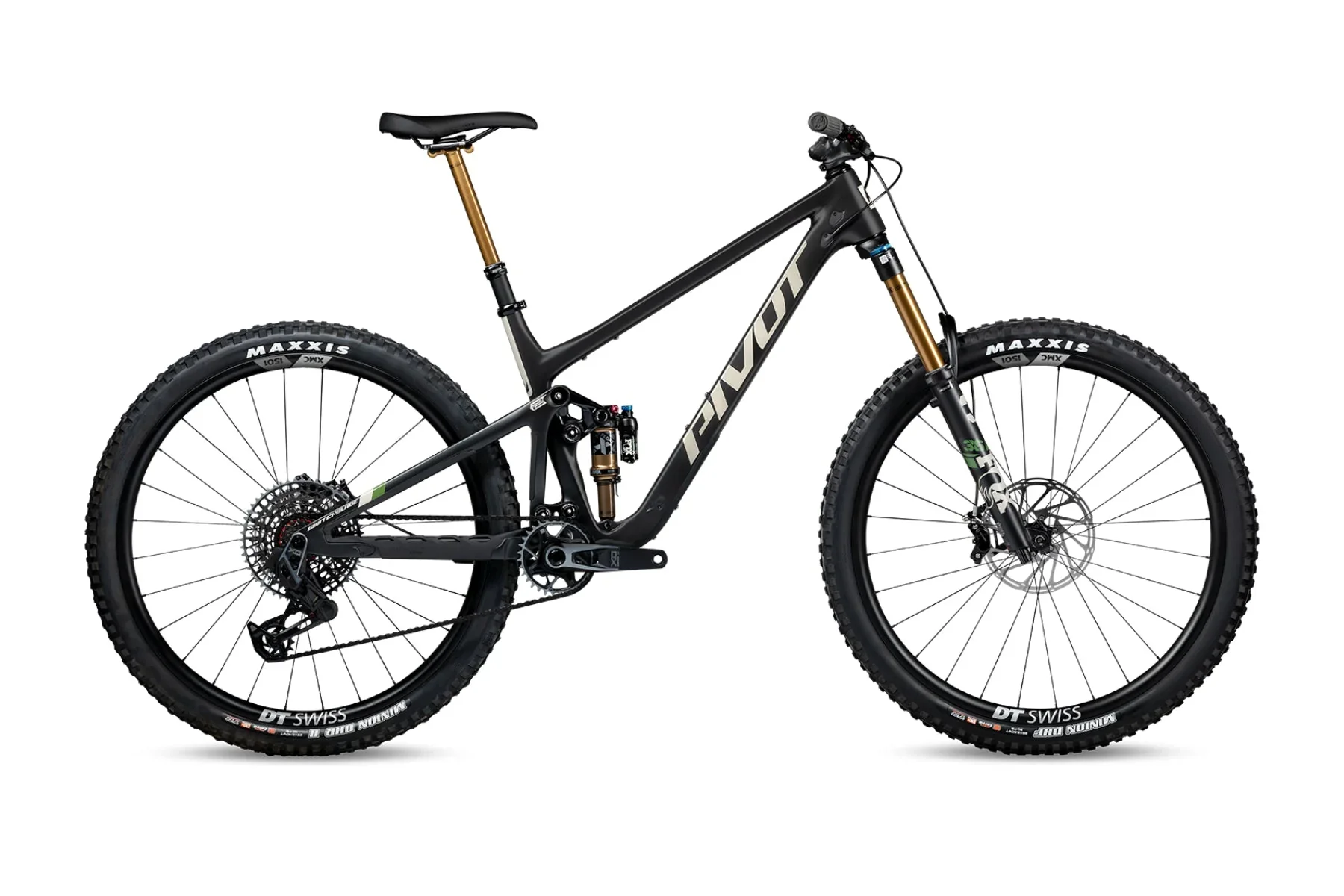 Switchblade-V6-Pro-X0-AXS-Carbon-Wheels_Stealth_Mojave.webp