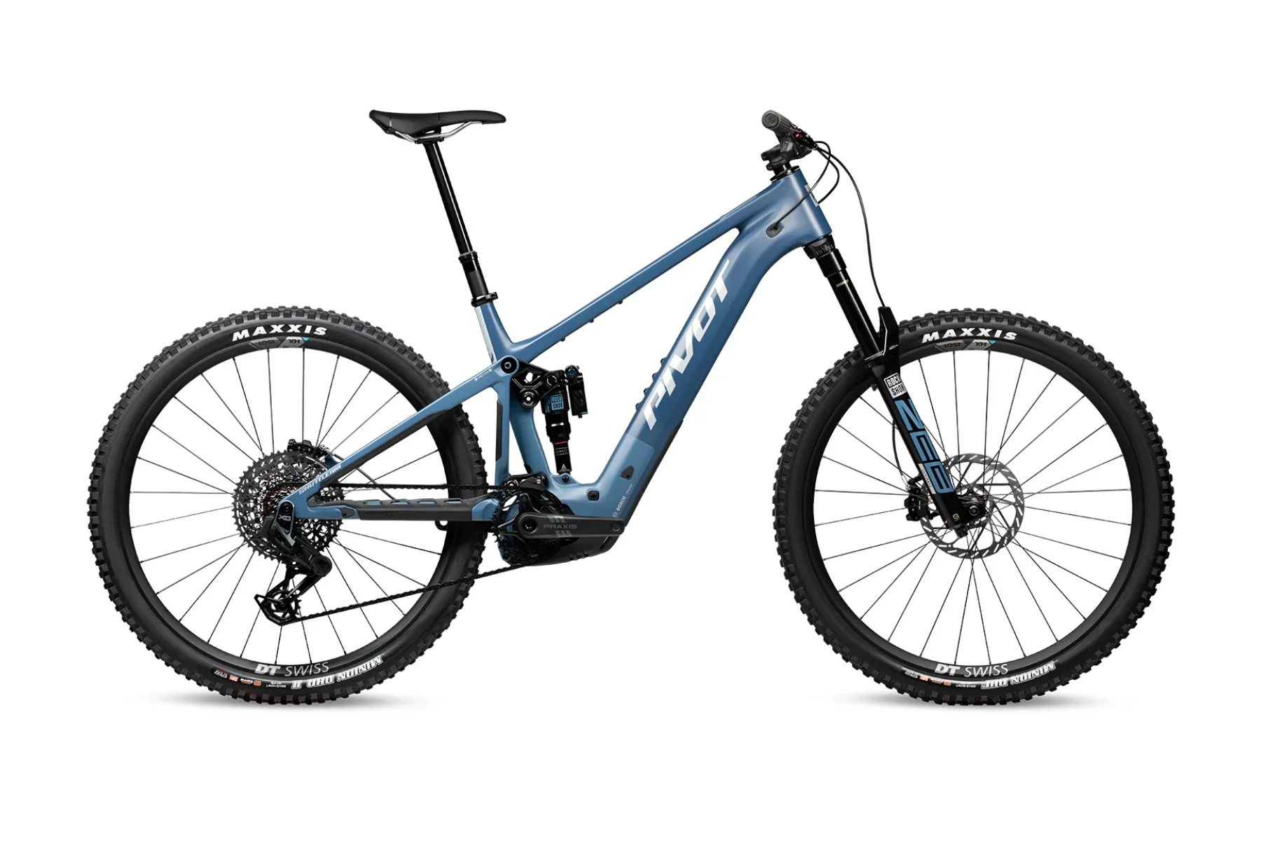 Shuttle-AM-2-Pro-X0-Eagle-Transmission_Blue-Dark-Sky.webp