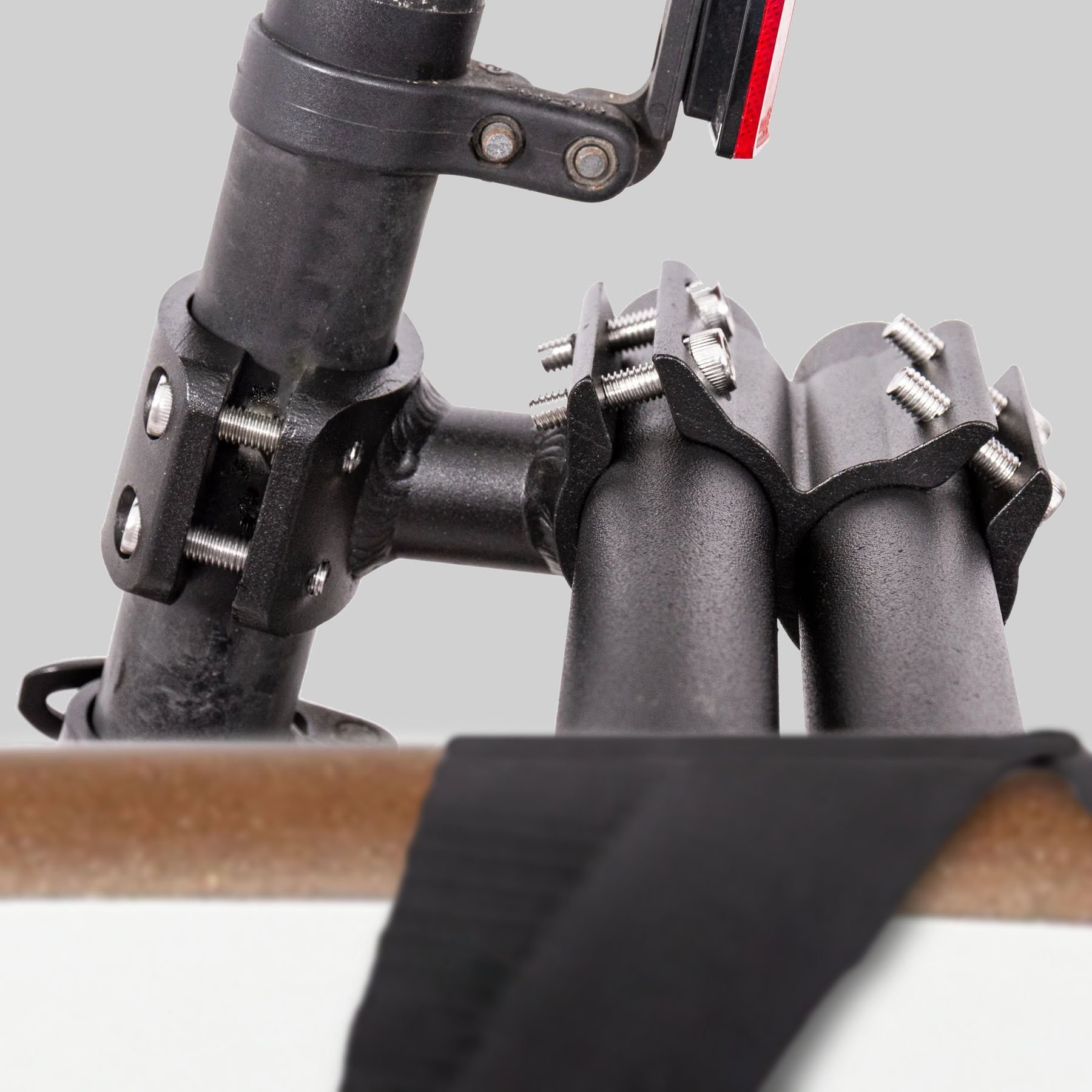 edgeboards_oceanearth_bikerack_detail1.jpg