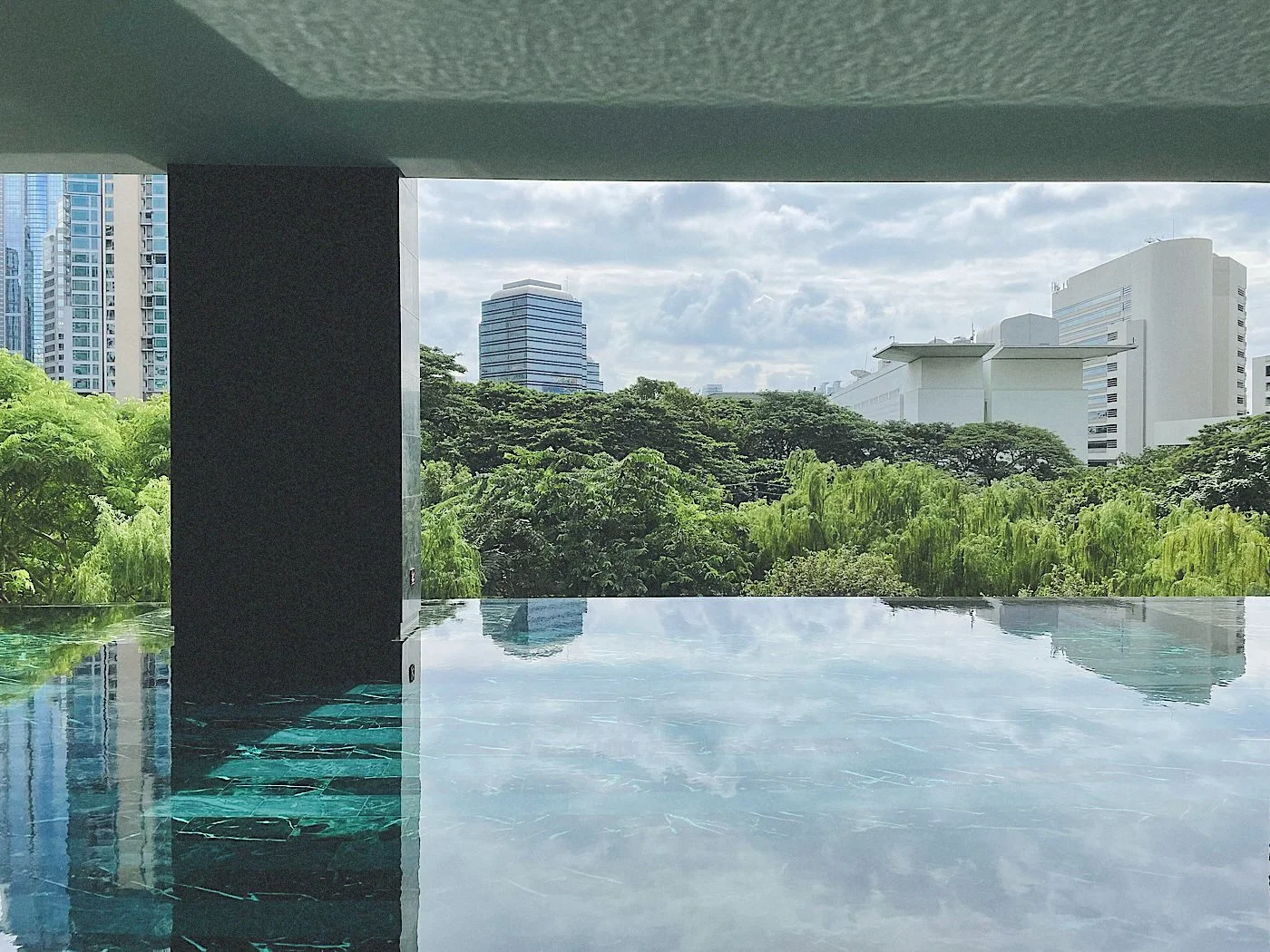 kimpton maa lai bangkok pool.JPG