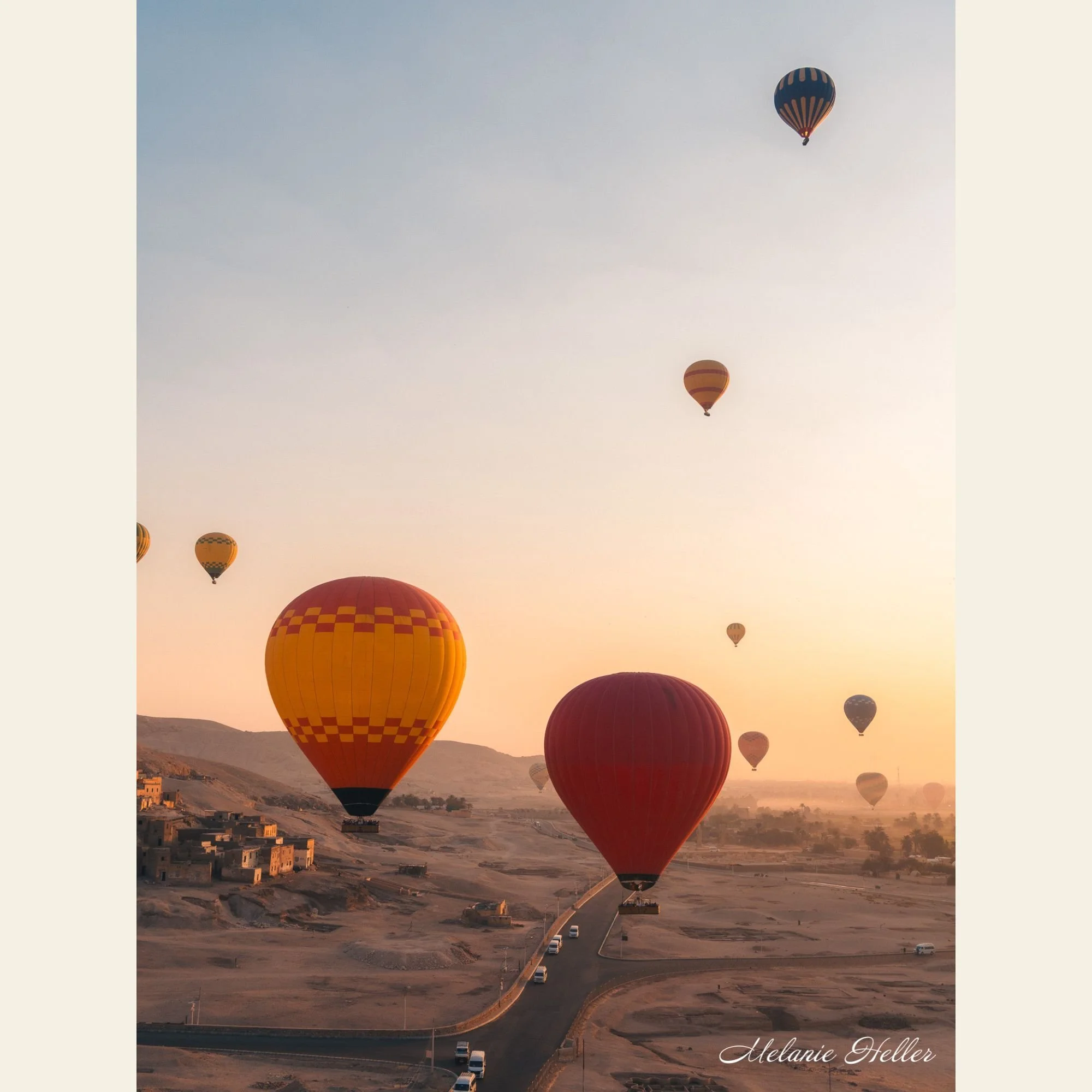 balloons over road 2.jpg