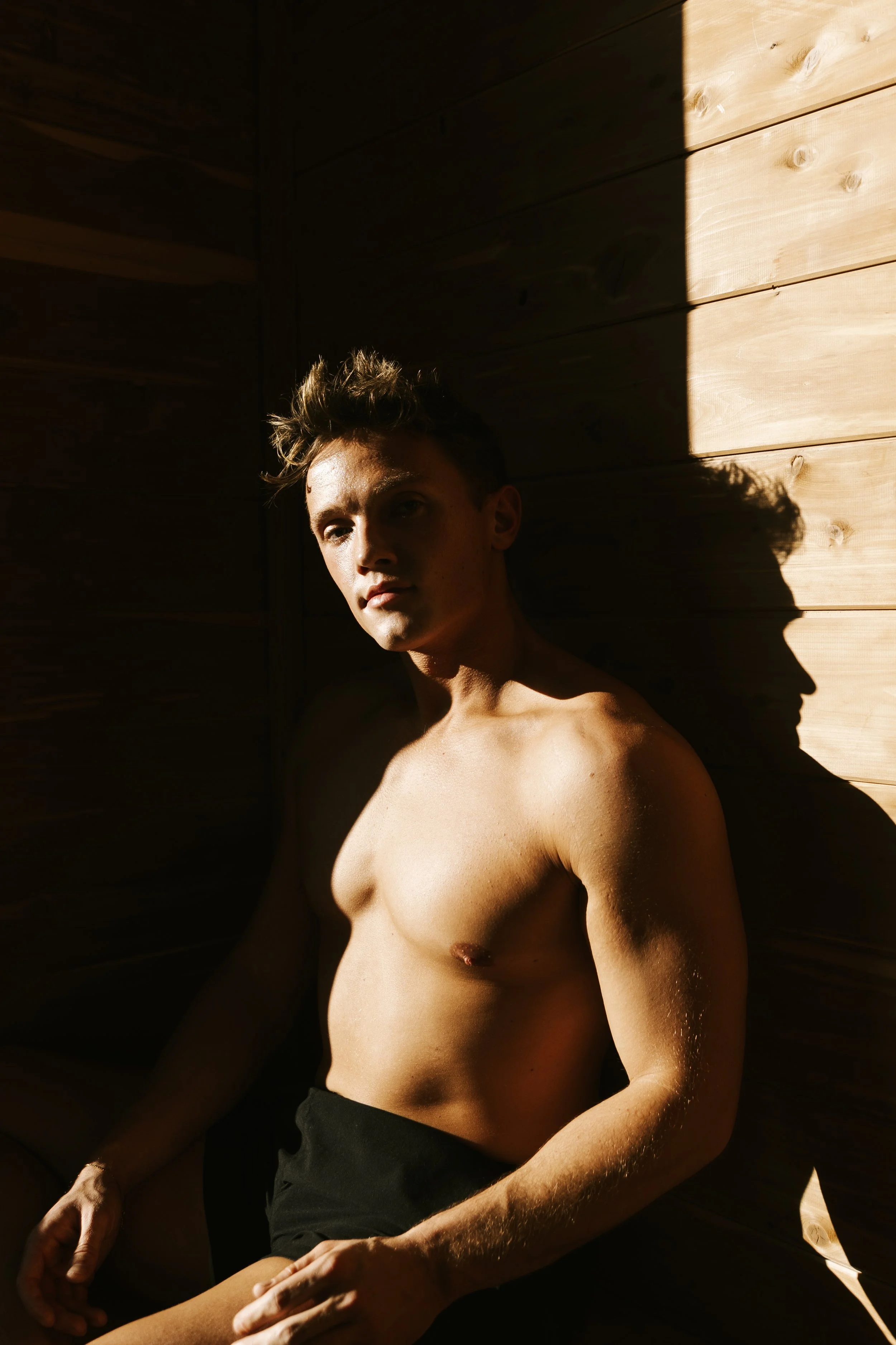 Infrared vs Traditional Sauna: What the Science Shows (And What’s Best for Your Health Goals)