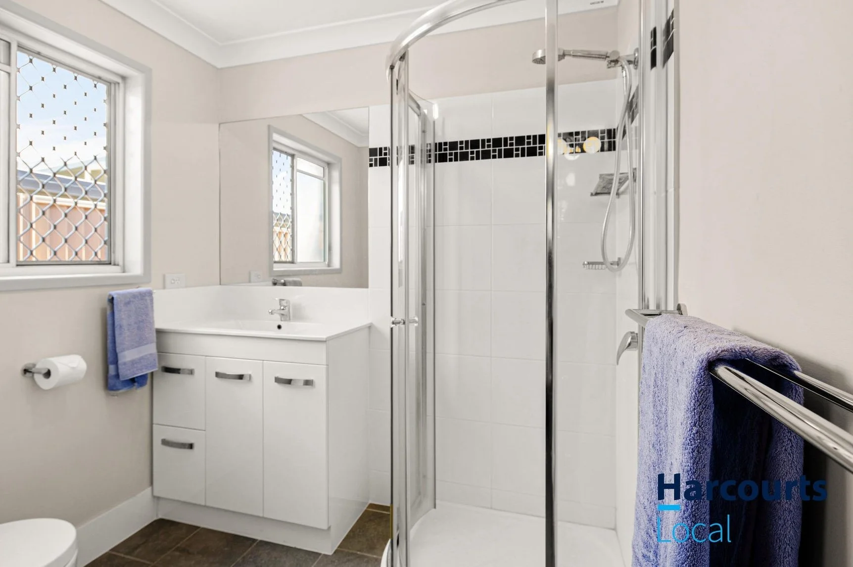 Hot Property Buyers Agency - 23 Somerton Street, Bracken Ridge - Ensuite.jpg