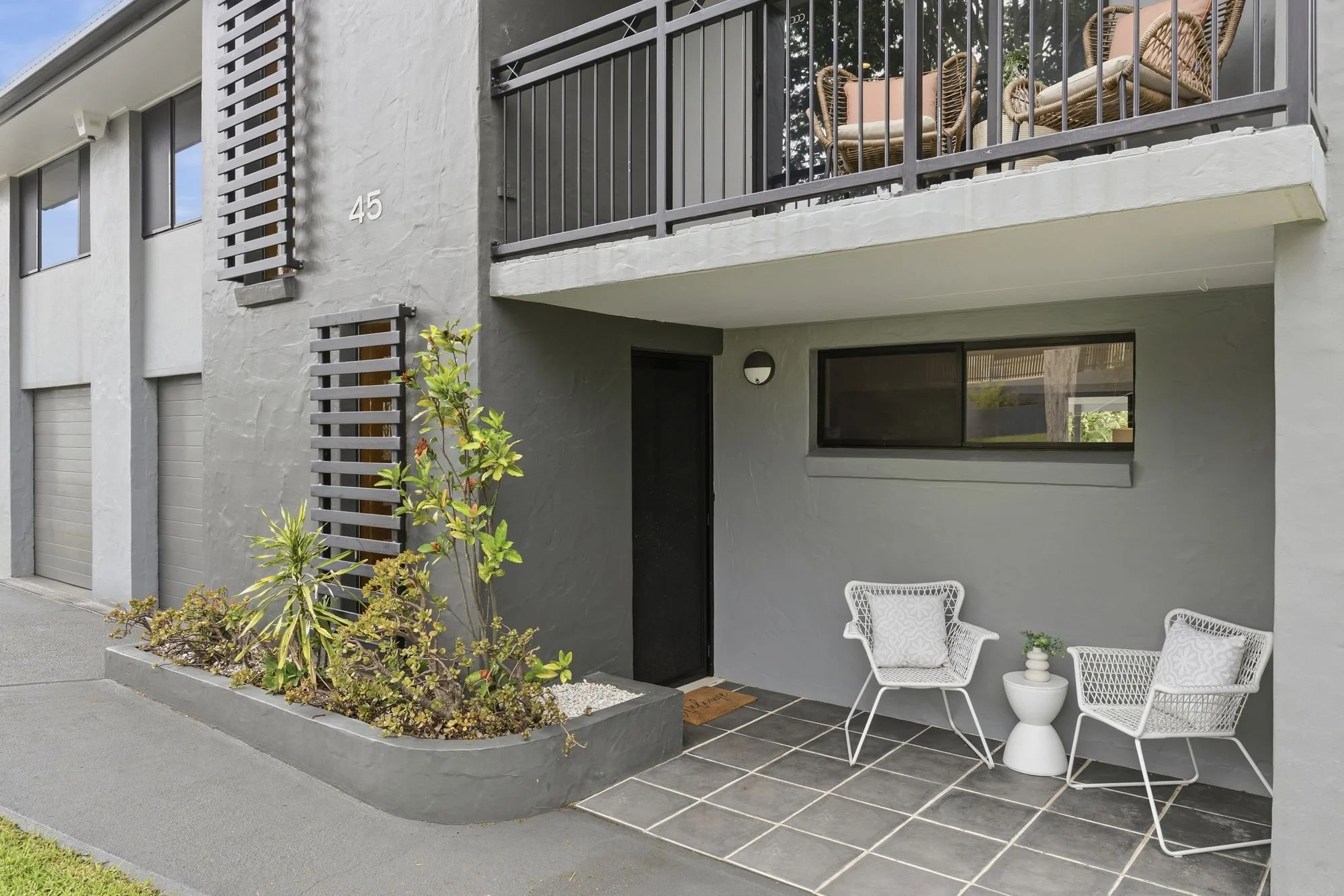 Hot Property Buyers Agency 45 Devona Street - Entrance.jpg