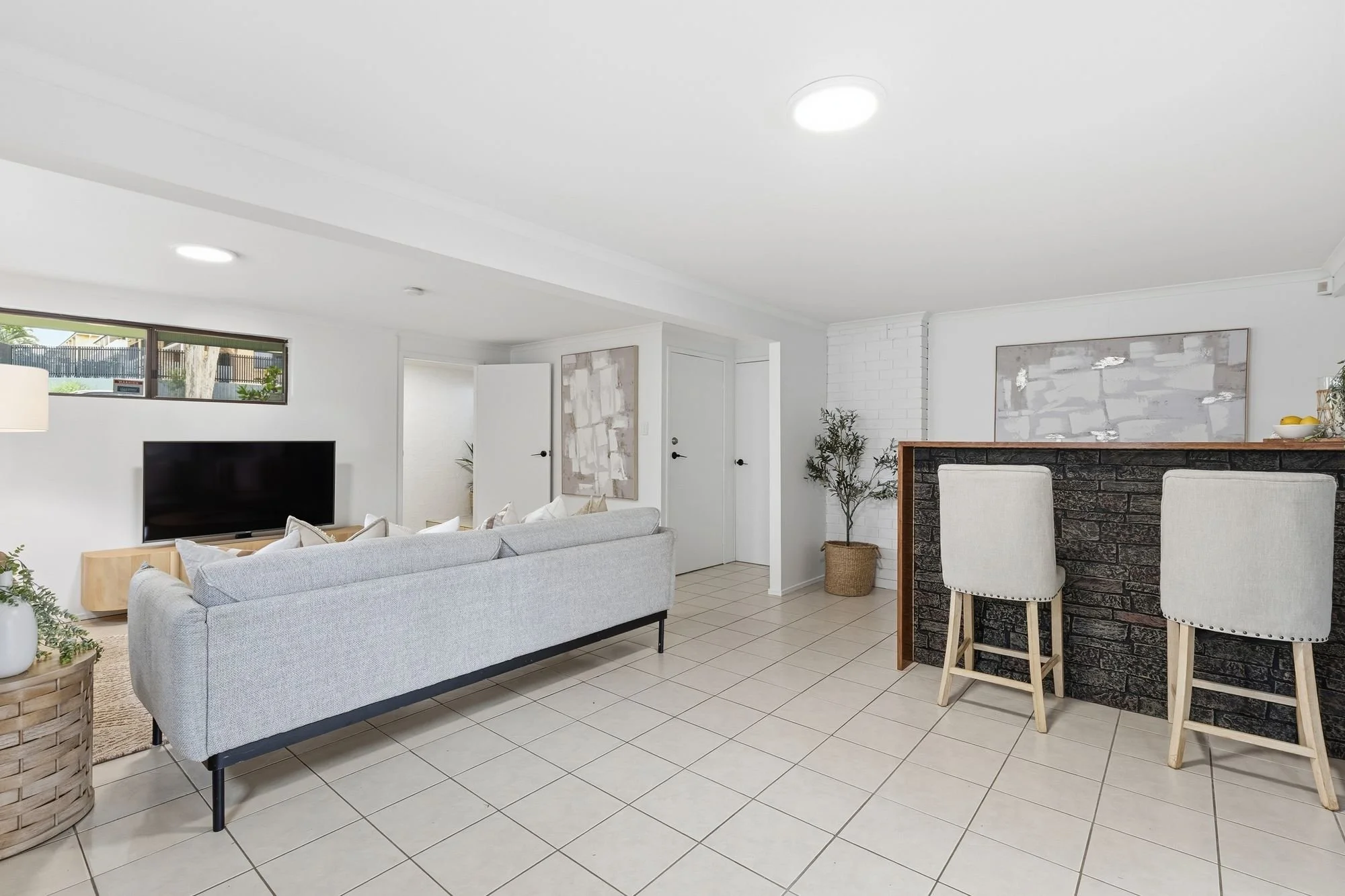 Hot Property Buyers Agency 45 Devona Street - Rumpus Bar.jpg