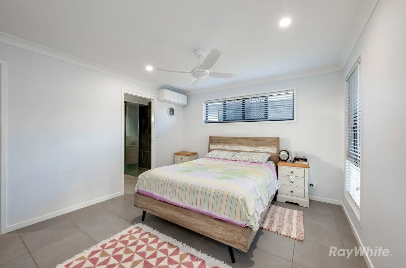 Hot Poperty Buyers Agency - 1 Cormorant Crt, Bargara - Master Bedroom.jpg