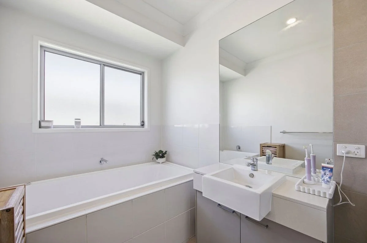 Hot Property Buyers Agency - 86 Edwardson Drv, Coomera .. ...jpg