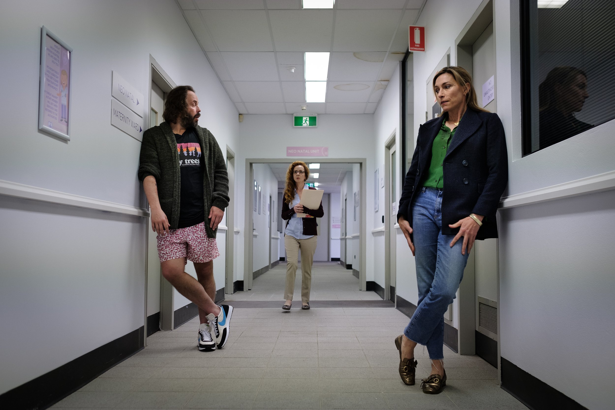 42780407-Edit.jpg_Angie Chalmers (Claudia Karvan) and Dom Chalmers (Angus Sampson) at hospital with  hospital counsellor (Ana Maria Belo)  © Roadshow Rough Diamond.jpg