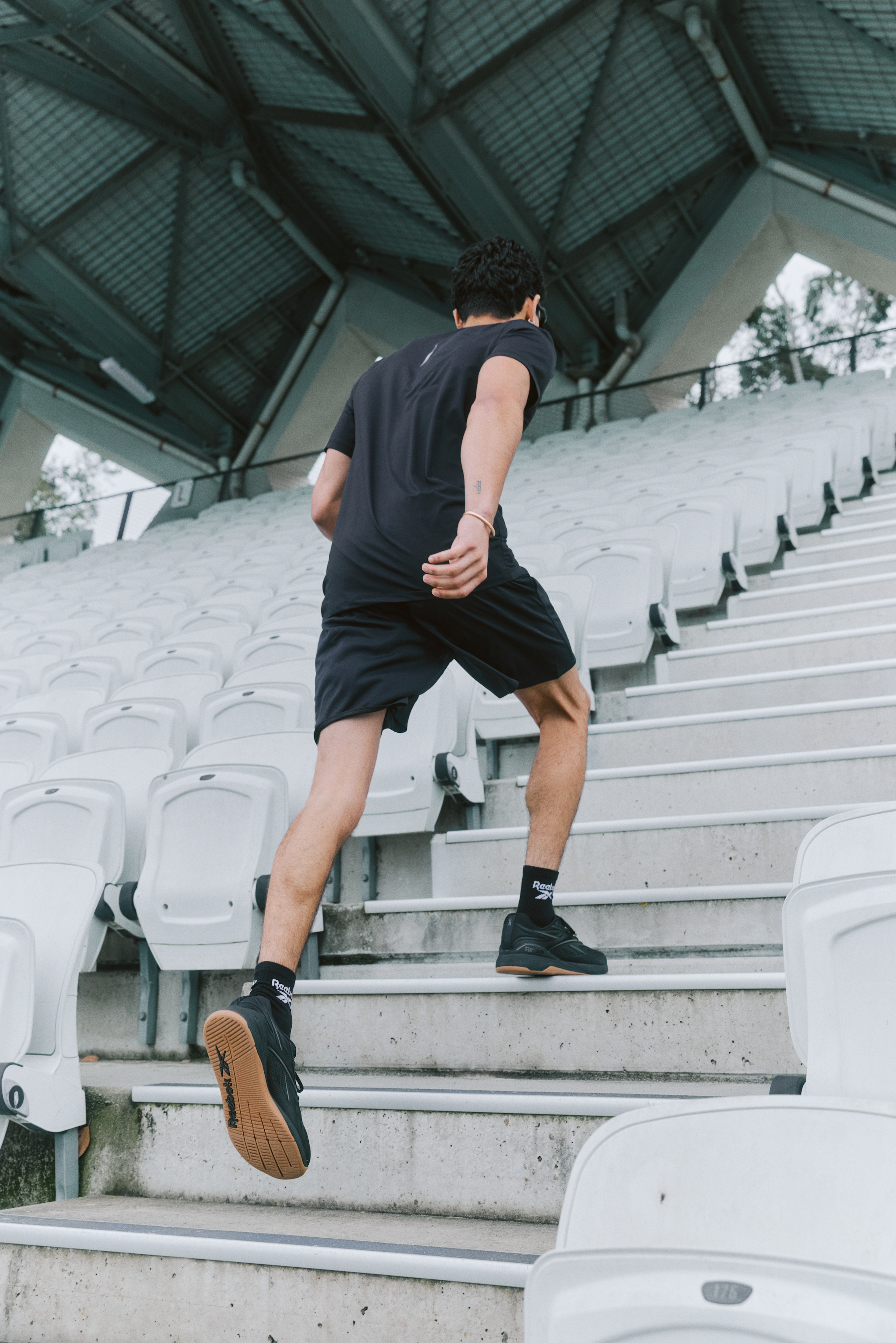 HR Retouched NanoGym 2.0 Black (1).png