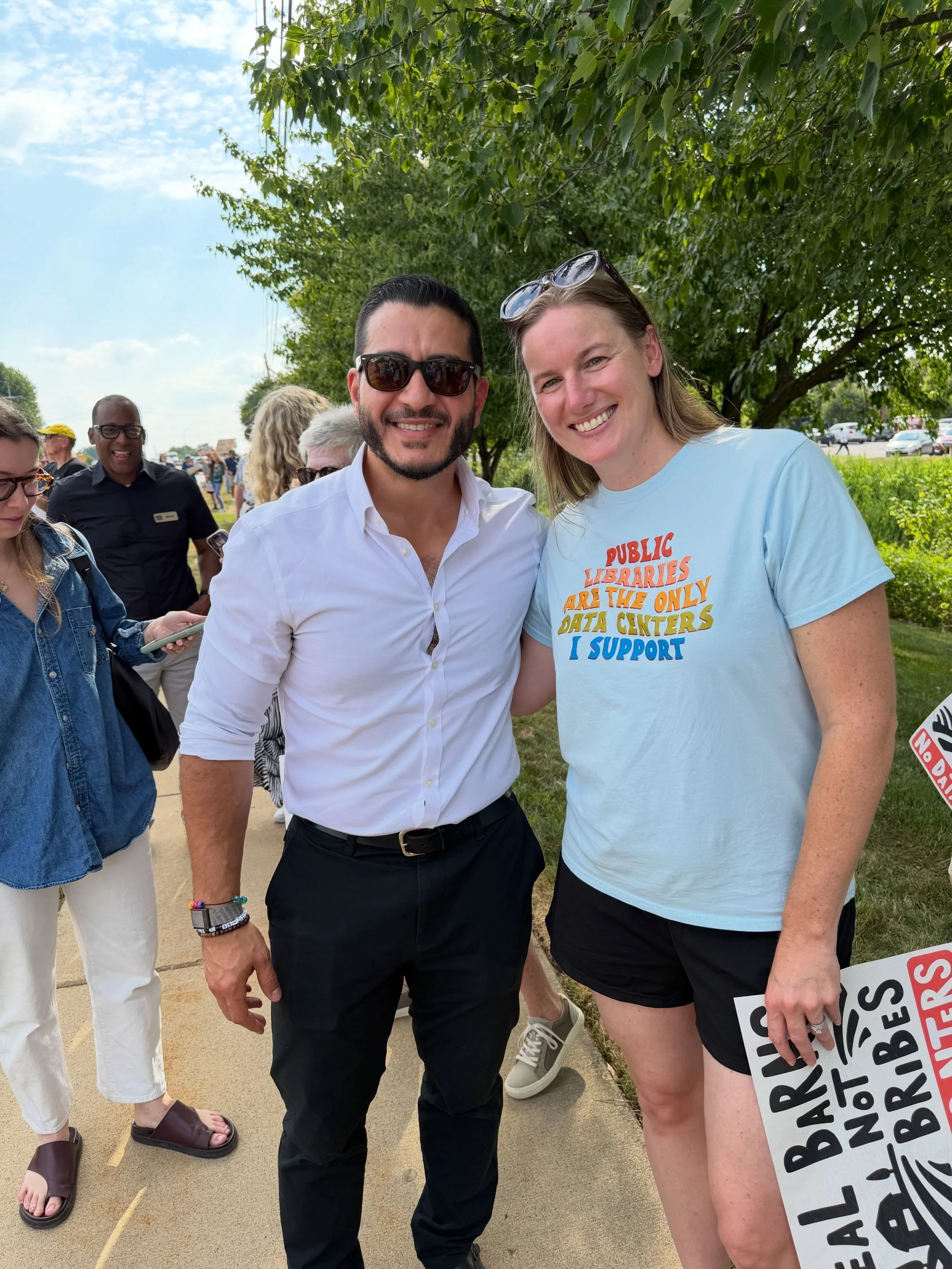 My good friend @kbhucks and I went out to support Saline Township today at a pop up protest against Oracle&rsquo;s data center, against their bribery donations to the City of Saline, and Related Digital&rsquo;s (the developer) proposed permits for wa