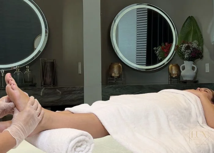 Reflexology and hand and foot hydration ritual at Lux MedSpa Brickell during Miami Spa Month